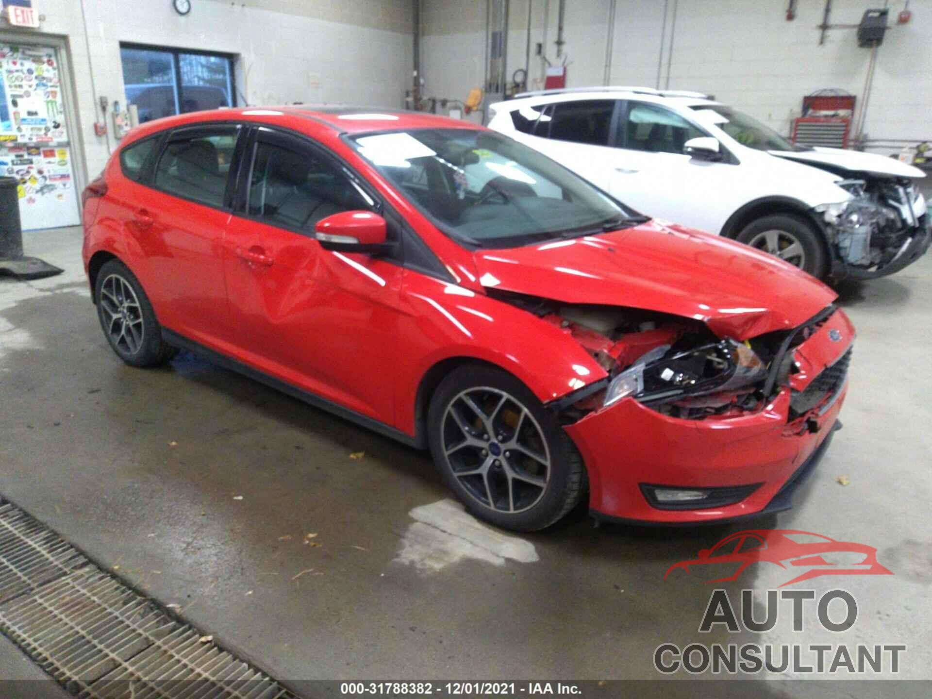 FORD FOCUS 2016 - 1FADP3K24GL300331
