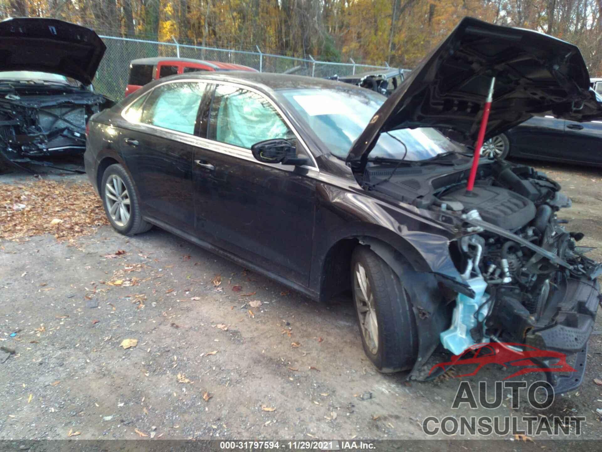 VOLKSWAGEN PASSAT 2020 - 1VWSA7A31LC020751