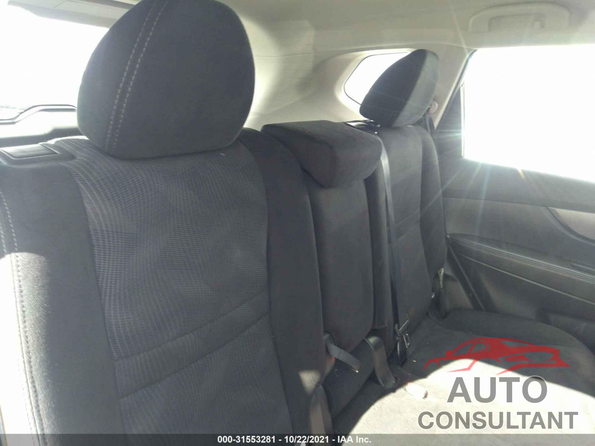 NISSAN ROGUE 2016 - 5N1AT2MT2GC848008