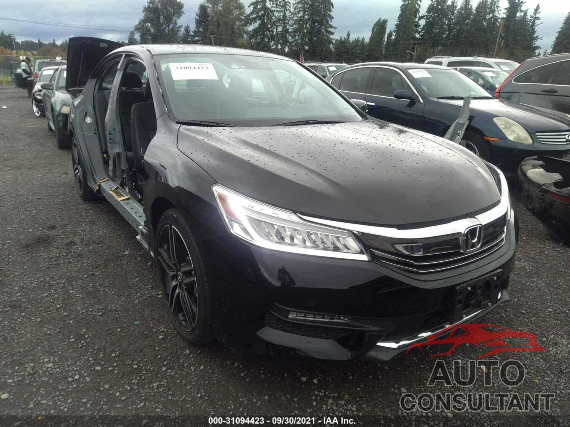 HONDA ACCORD SEDAN 2016 - 1HGCR3F96GA025095