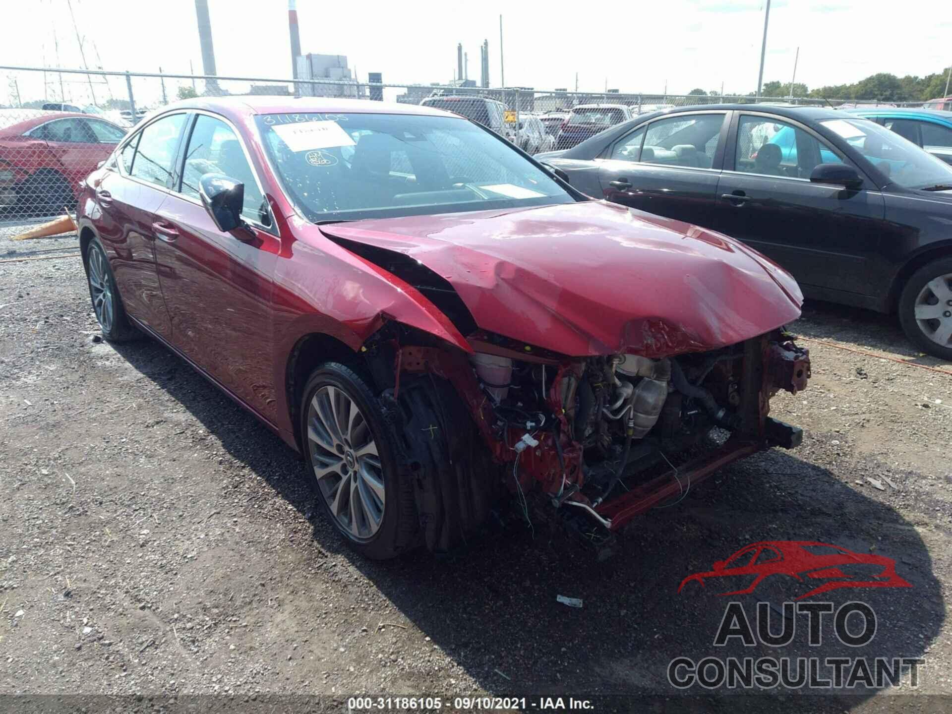 LEXUS ES 2020 - 58ADZ1B13LU067759