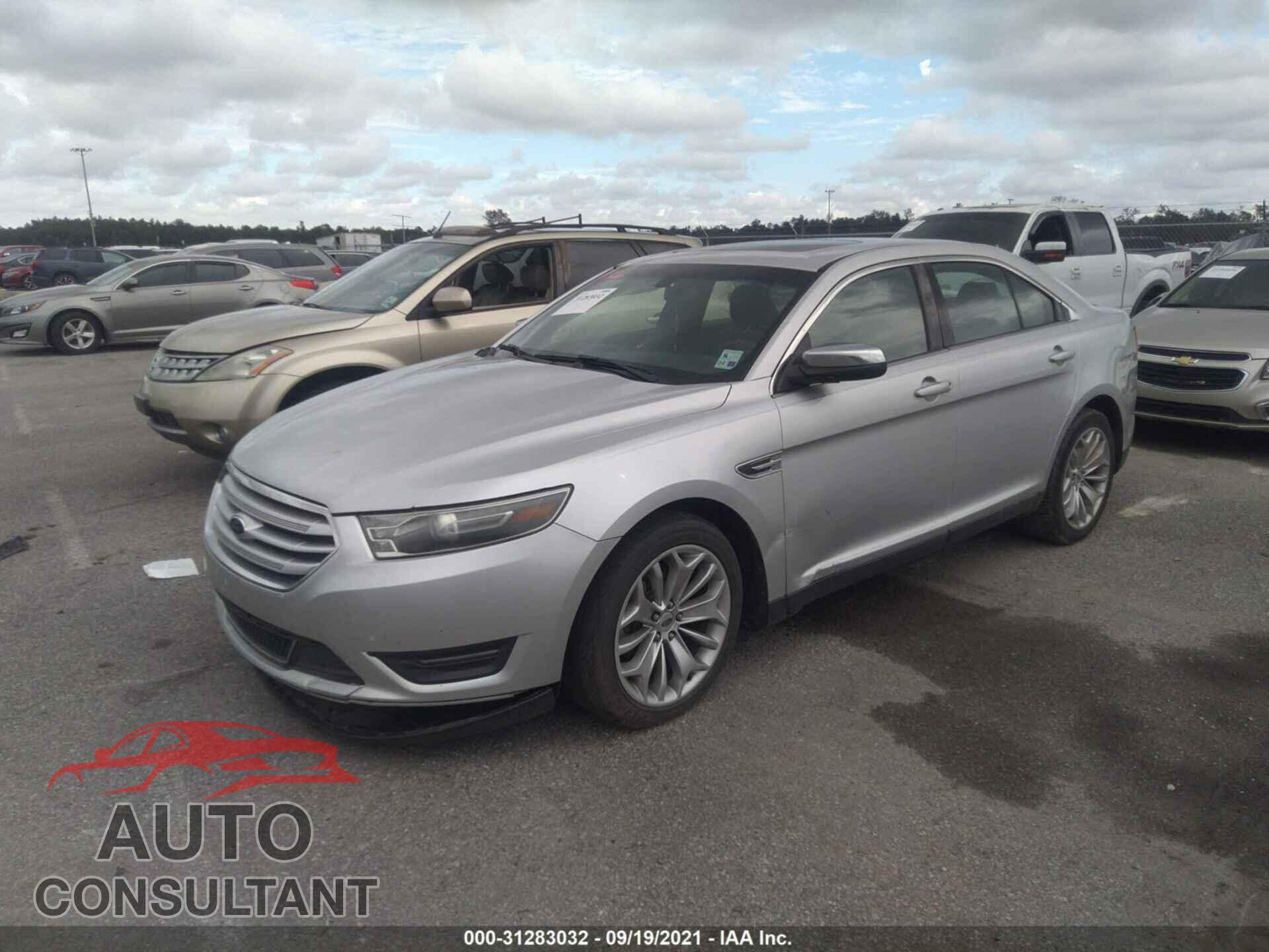 FORD TAURUS 2015 - 5NPD74LF2KH441753