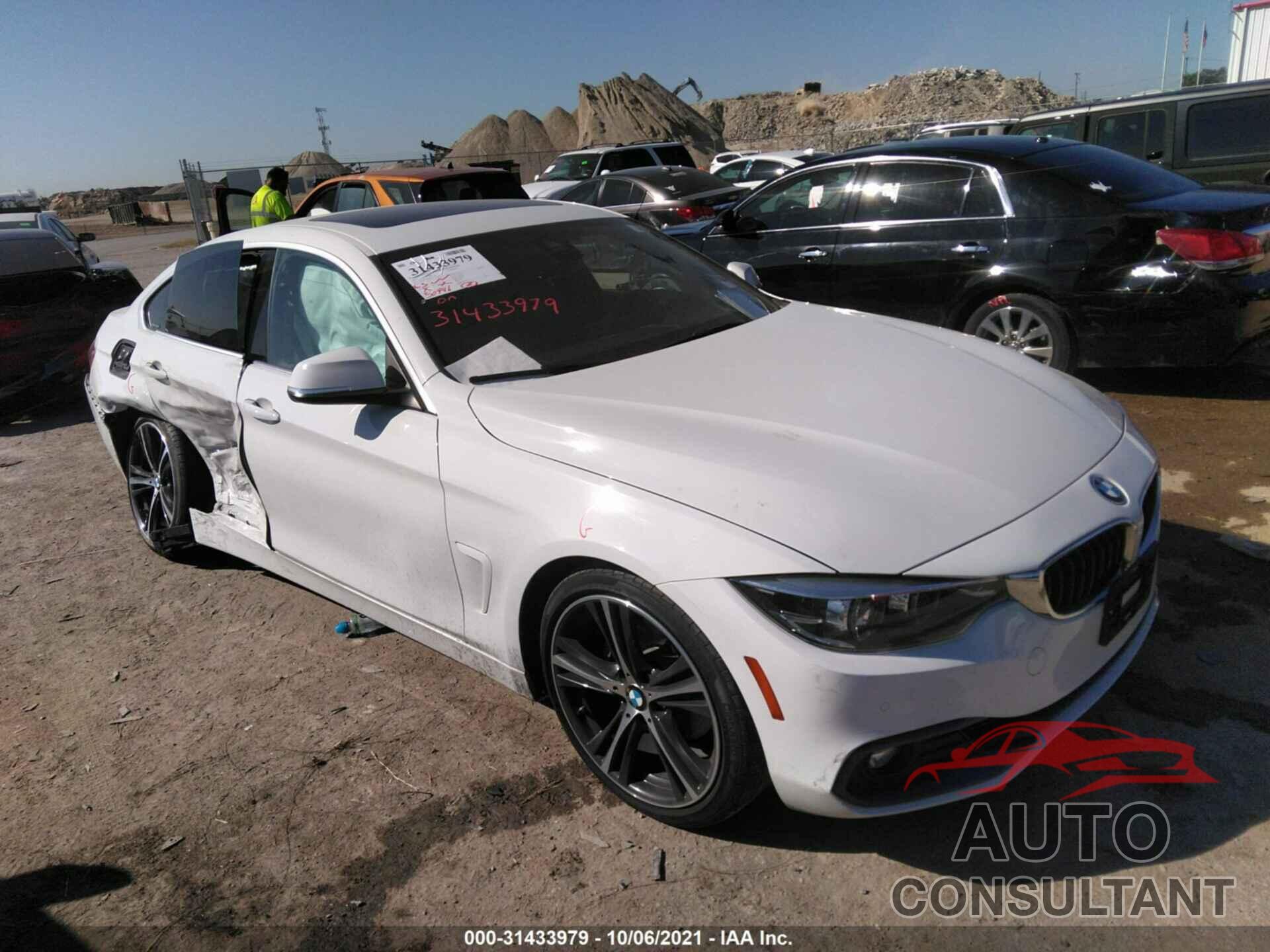 BMW 4 SERIES 2019 - WBA4J1C51KBM13769