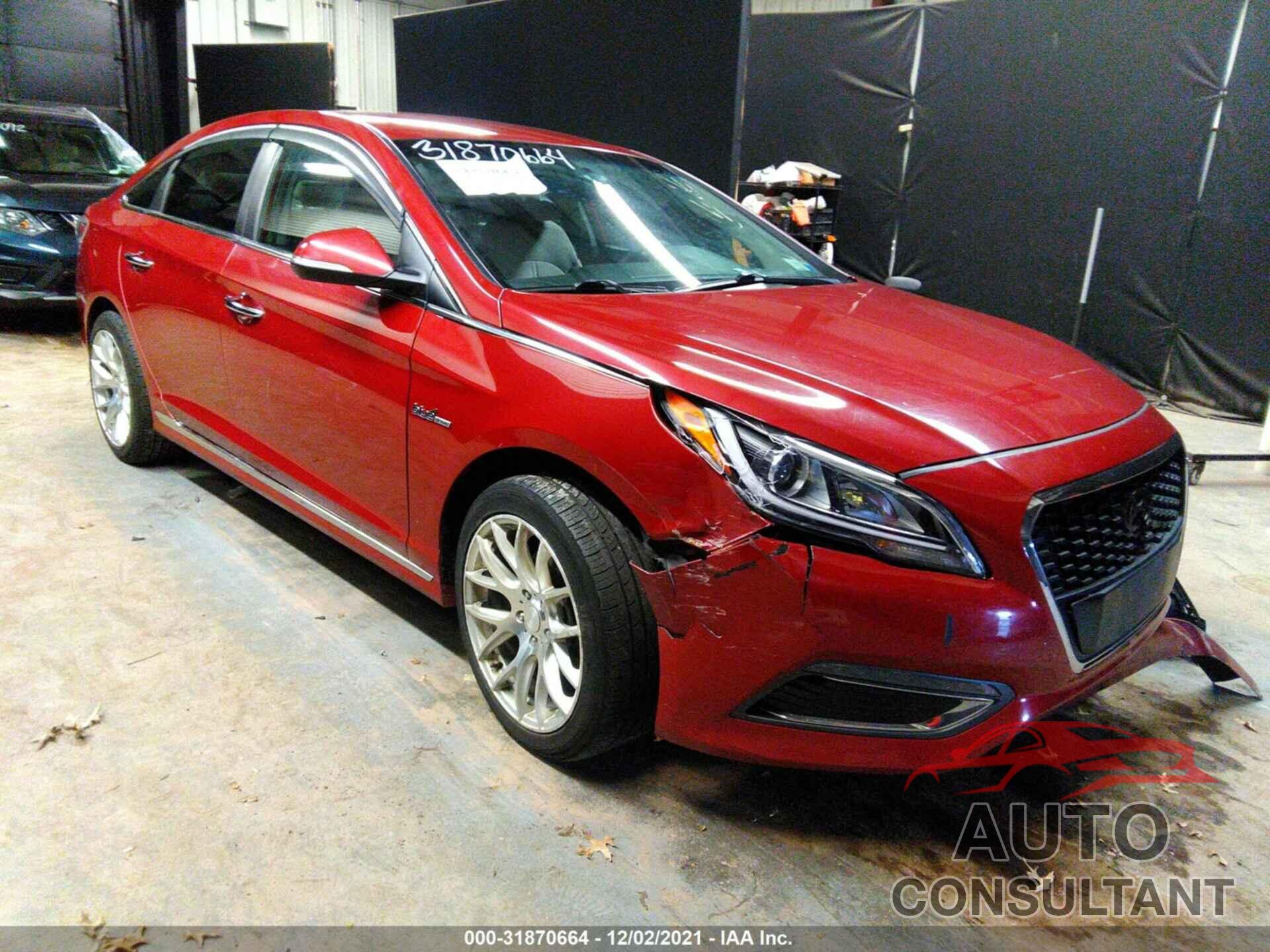 HYUNDAI SONATA HYBRID 2016 - KMHE24L14GA015211