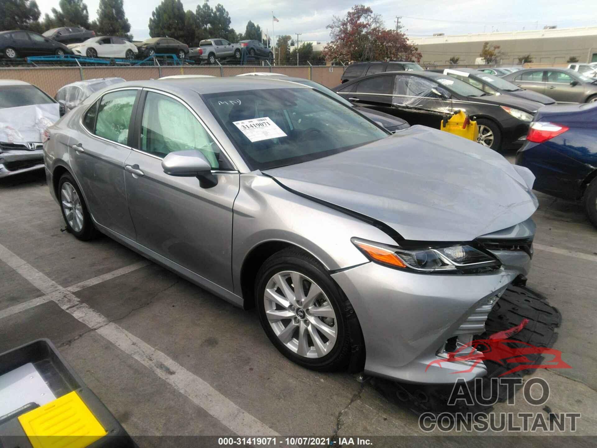 TOYOTA CAMRY 2020 - 4T1C11AK7LU321428