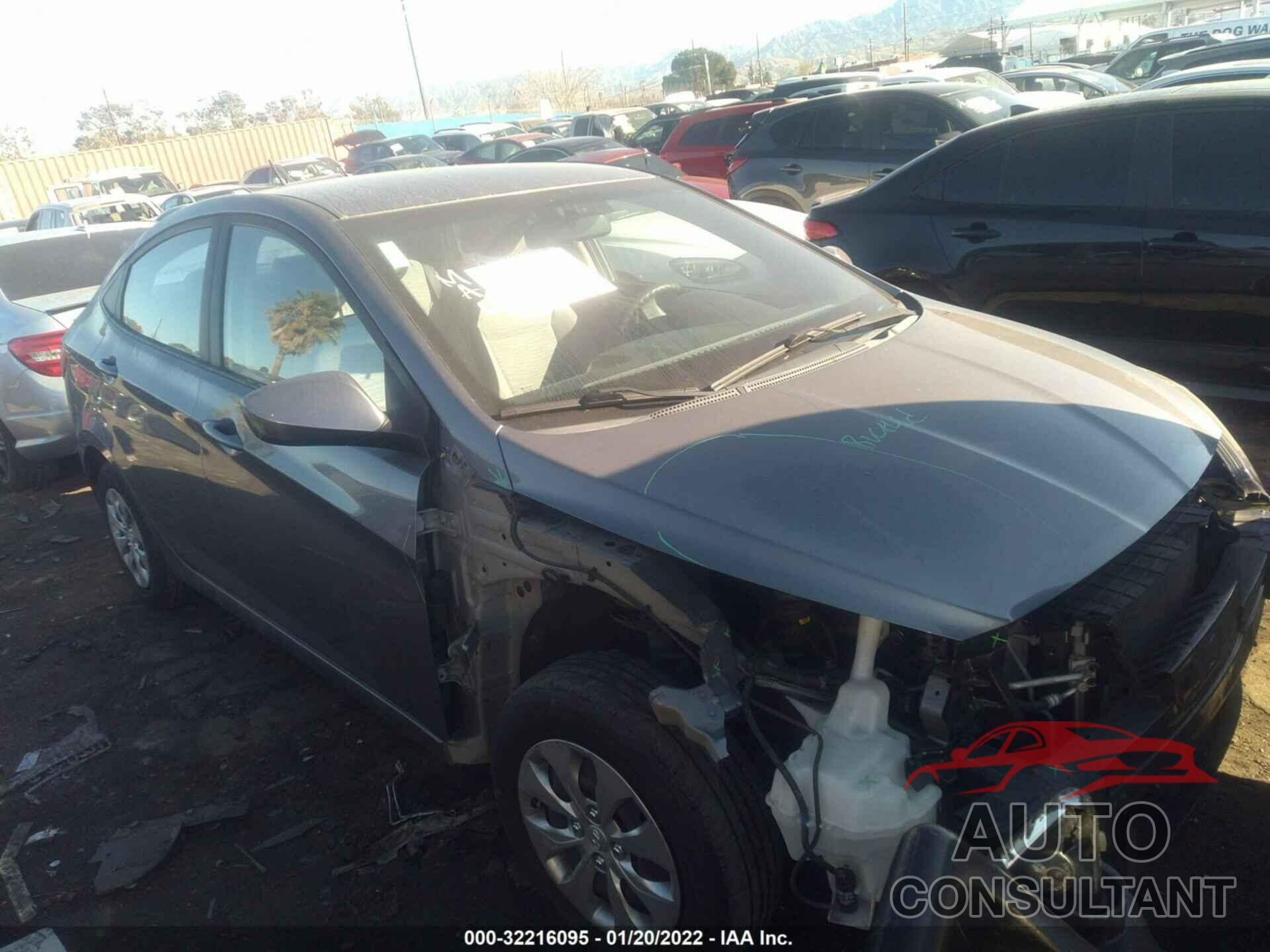 HYUNDAI ACCENT 2016 - KMHCT4AE9GU124336