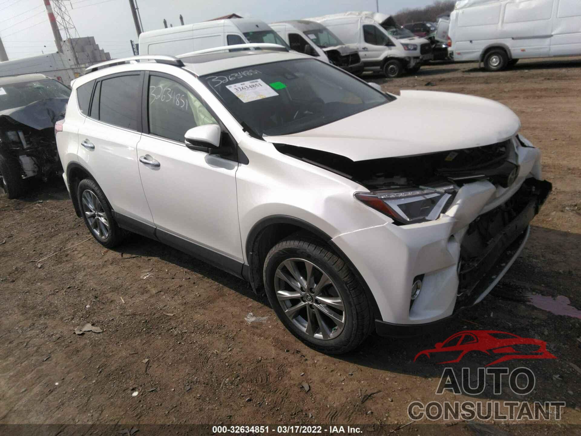 TOYOTA RAV4 2018 - JTMDFREV7JD235157