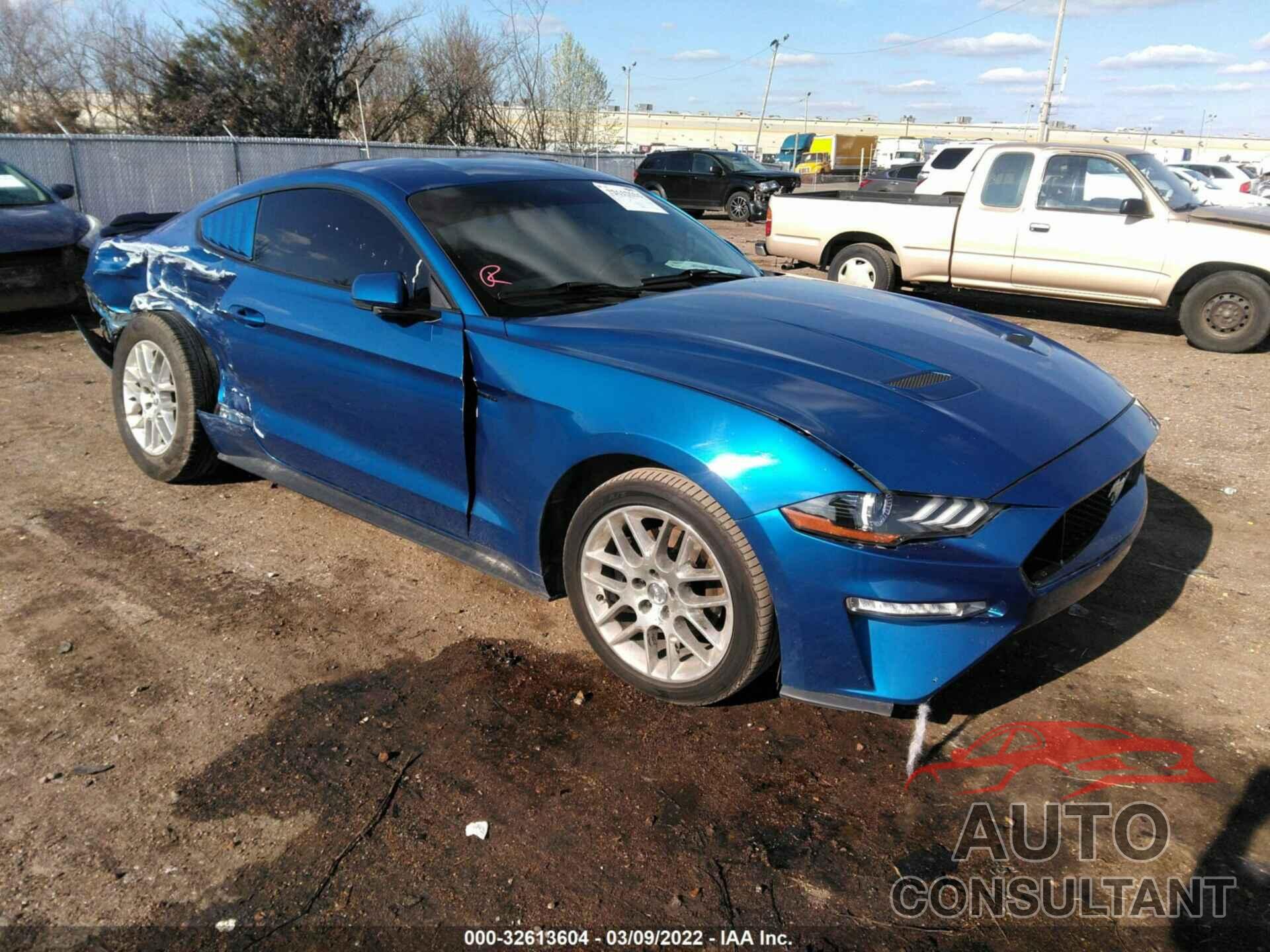 FORD MUSTANG 2018 - 1FA6P8TH1J5182923