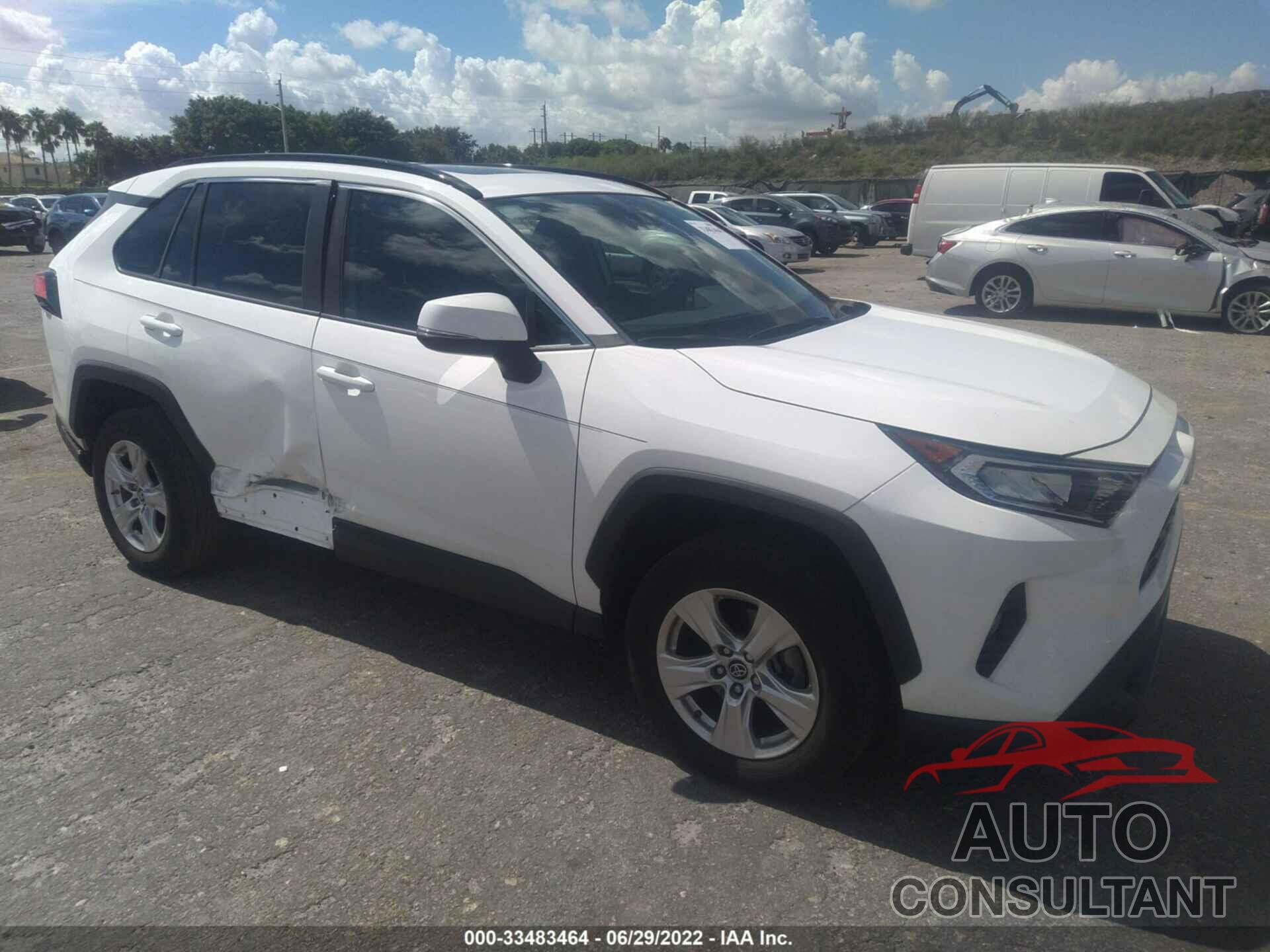 TOYOTA RAV4 2019 - 2T3W1RFV8KC026148