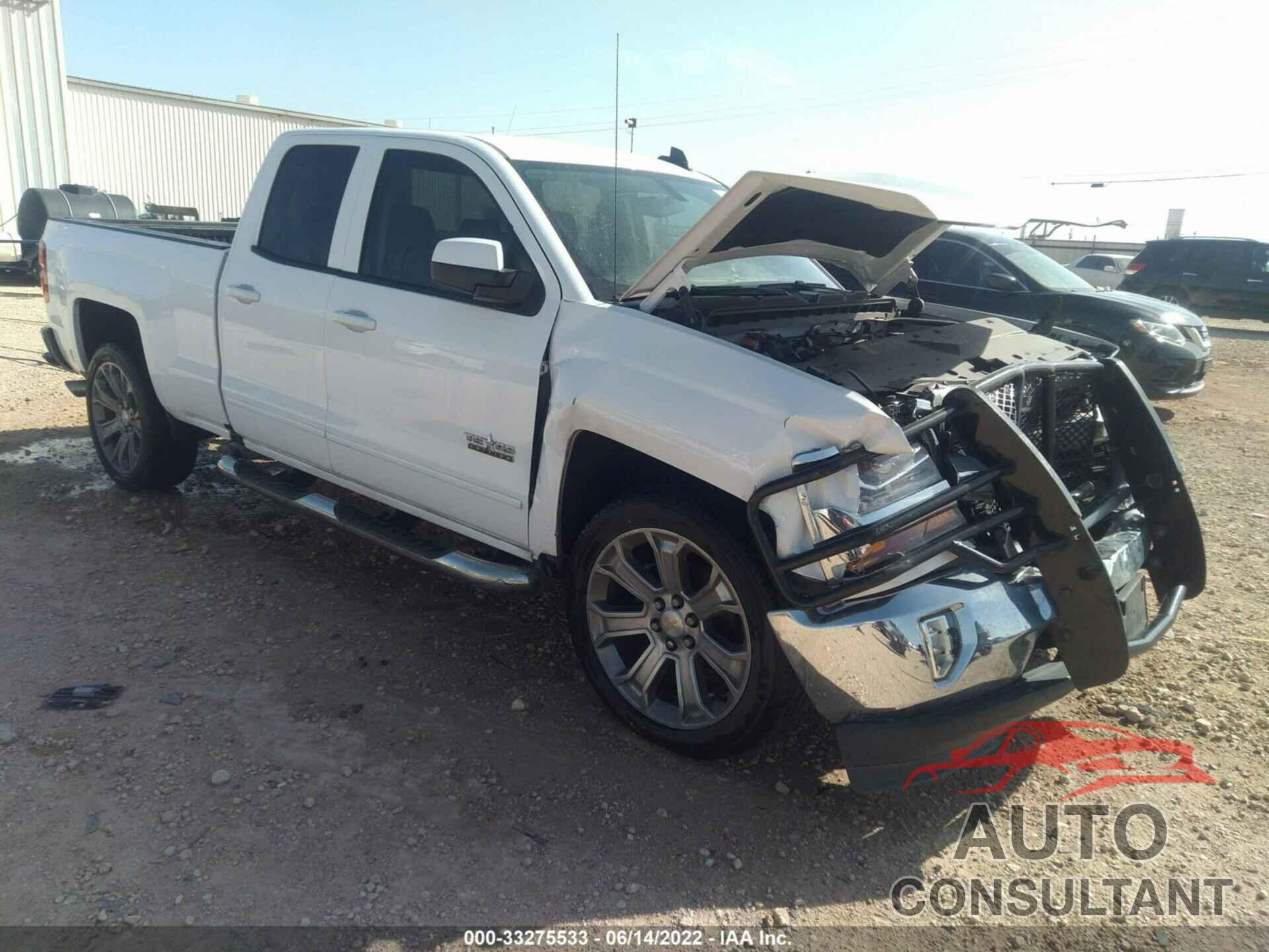 CHEVROLET SILVERADO 1500 2017 - 1GCRCREH8HZ116622