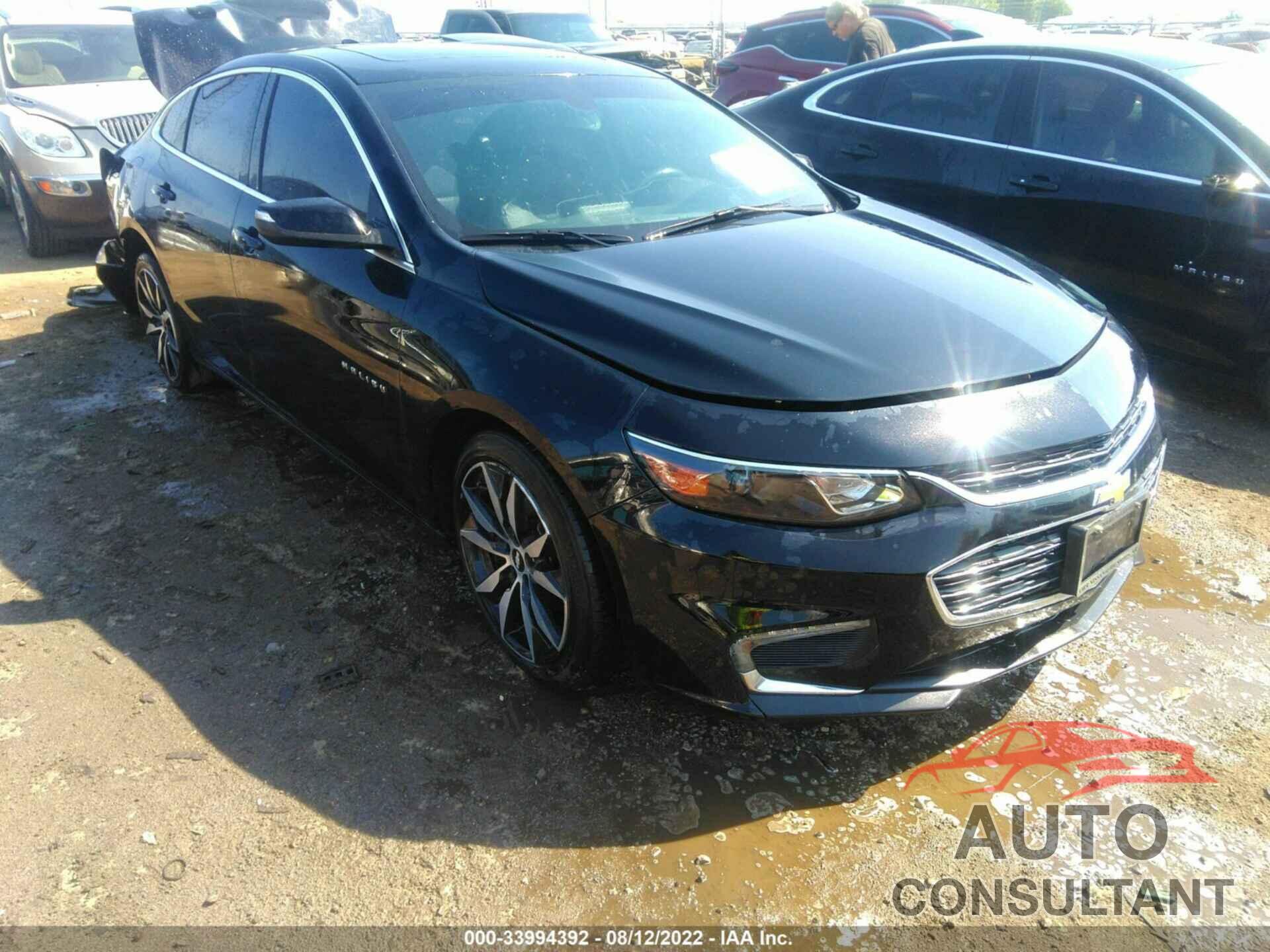 CHEVROLET MALIBU 2018 - 1G1ZD5ST3JF136940