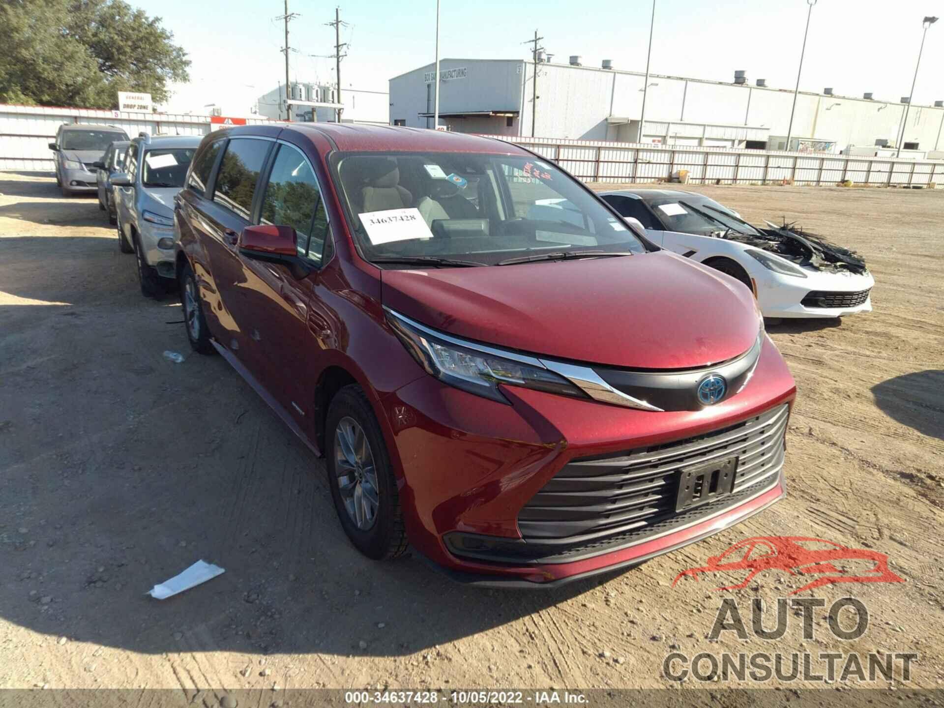 TOYOTA SIENNA 2021 - 5TDKRKEC6MS029079