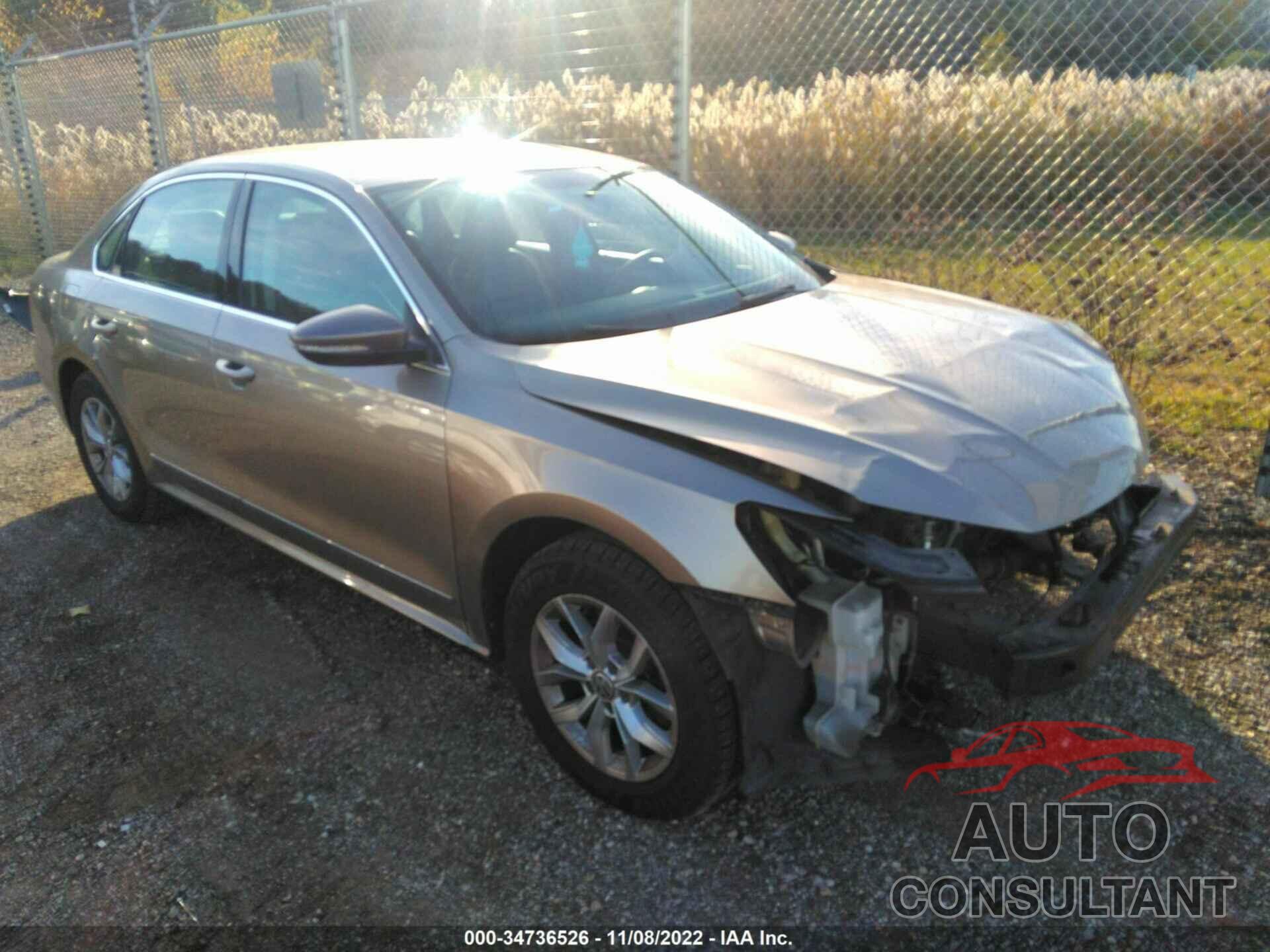 VOLKSWAGEN PASSAT 2016 - 1VWAT7A37GC030096