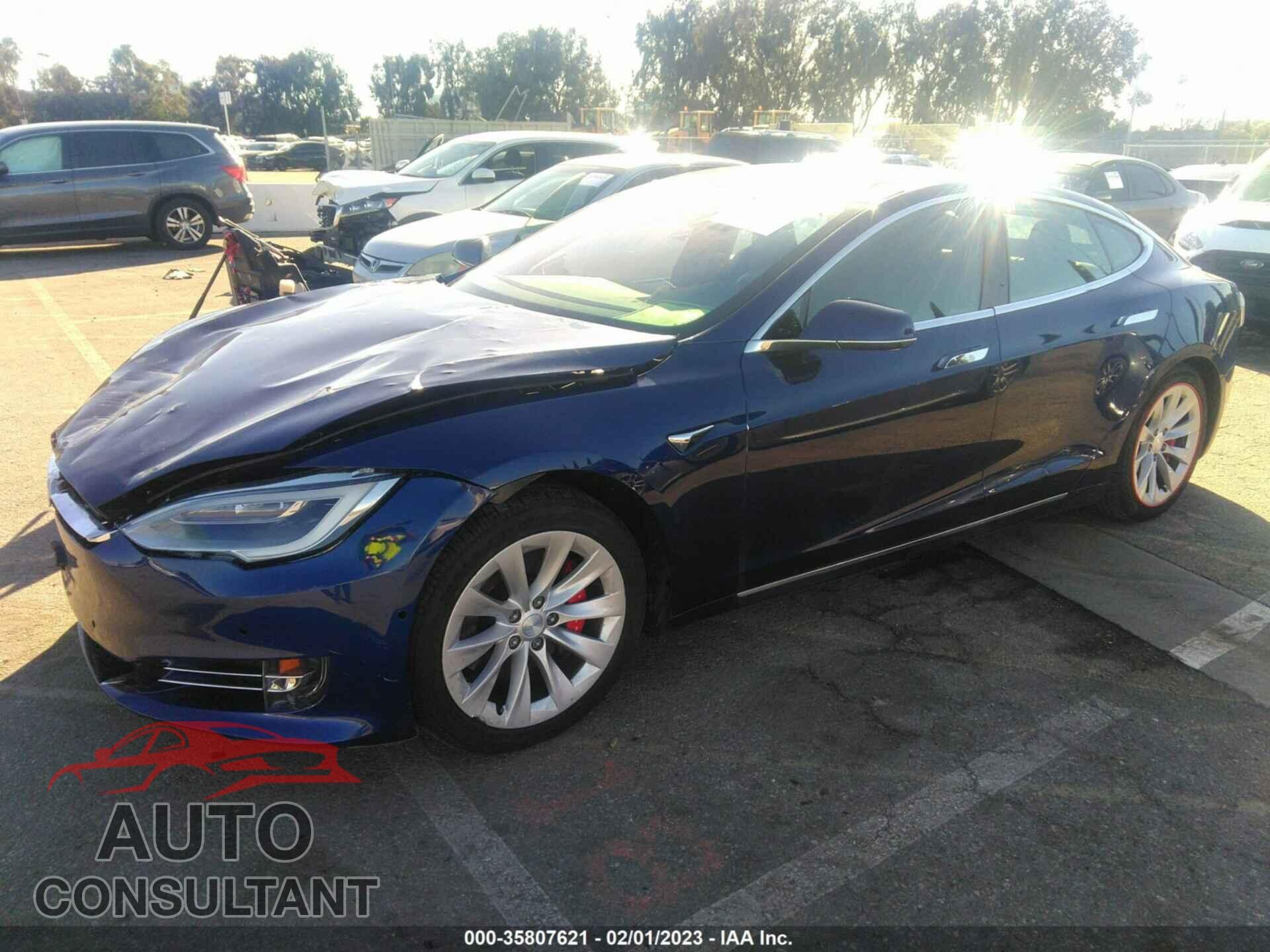 TESLA MODEL S 2018 - 5YJSA1E43JF293371