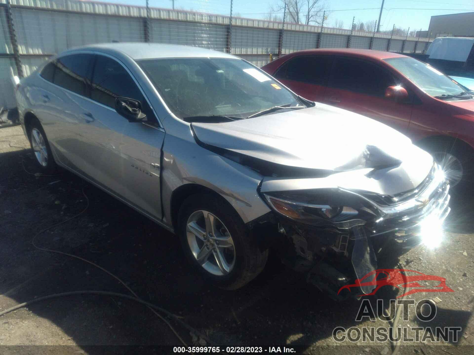 CHEVROLET MALIBU 2020 - 1G1ZB5ST3LF147851