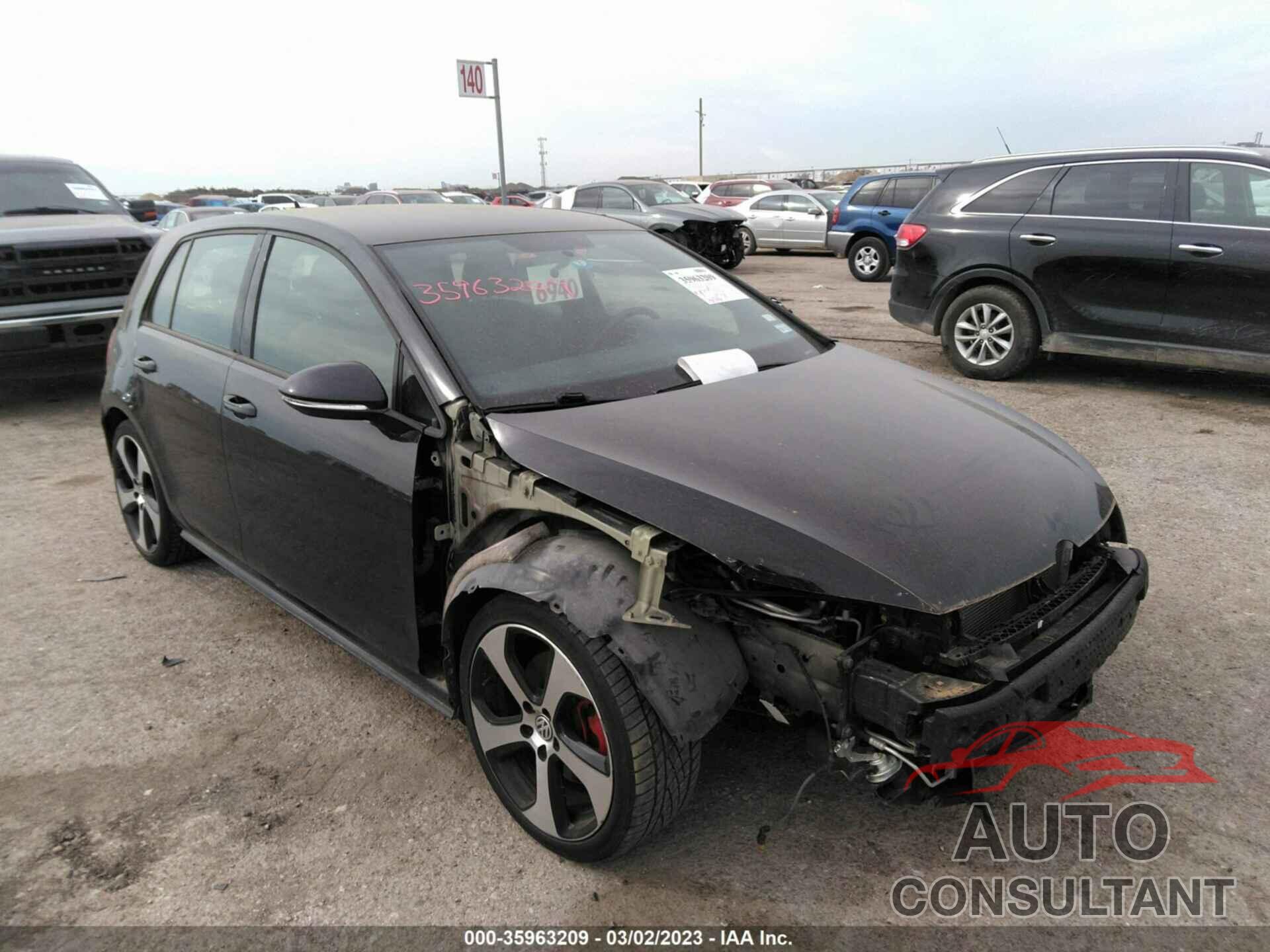 VOLKSWAGEN GOLF GTI 2015 - 3VW5T7AU3FM028093