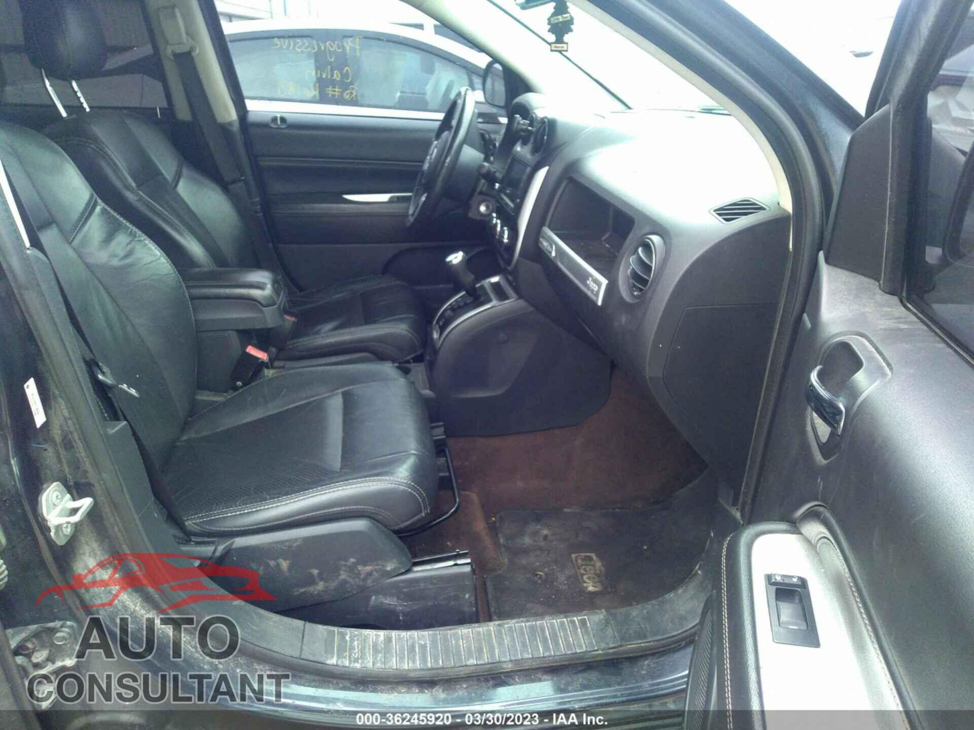 JEEP COMPASS 2015 - 1C4NJCEA4FD335284