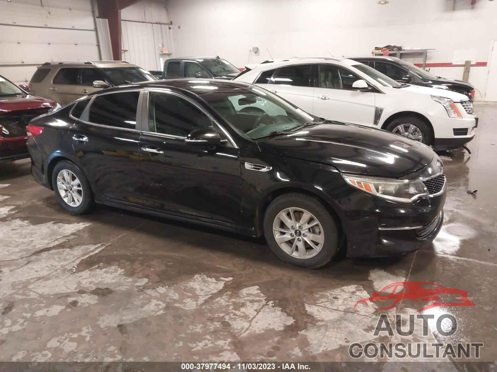KIA OPTIMA 2018 - 5XXGT4L38JG228072
