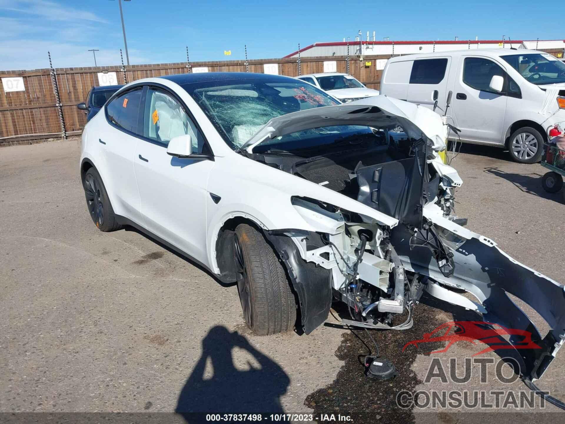TESLA MODEL Y 2023 - 7SAYGDEF3PF829811