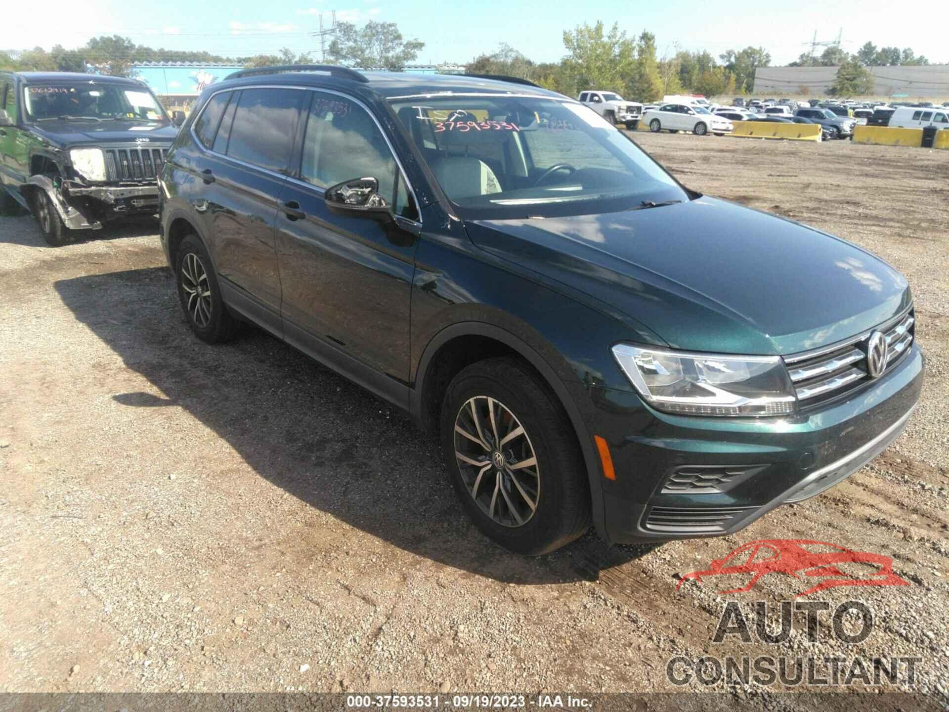 VOLKSWAGEN TIGUAN 2019 - 3VV2B7AX0KM149436