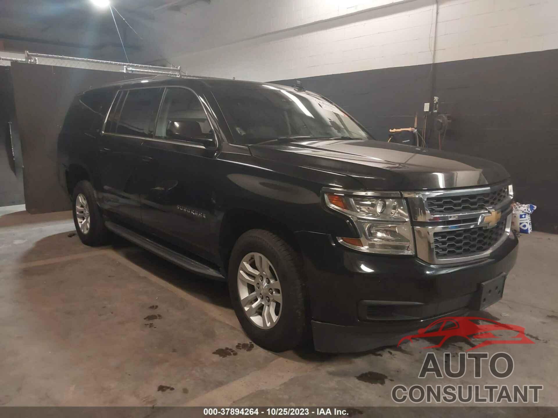 CHEVROLET SUBURBAN 2017 - 1GNSKHKC7HR284332