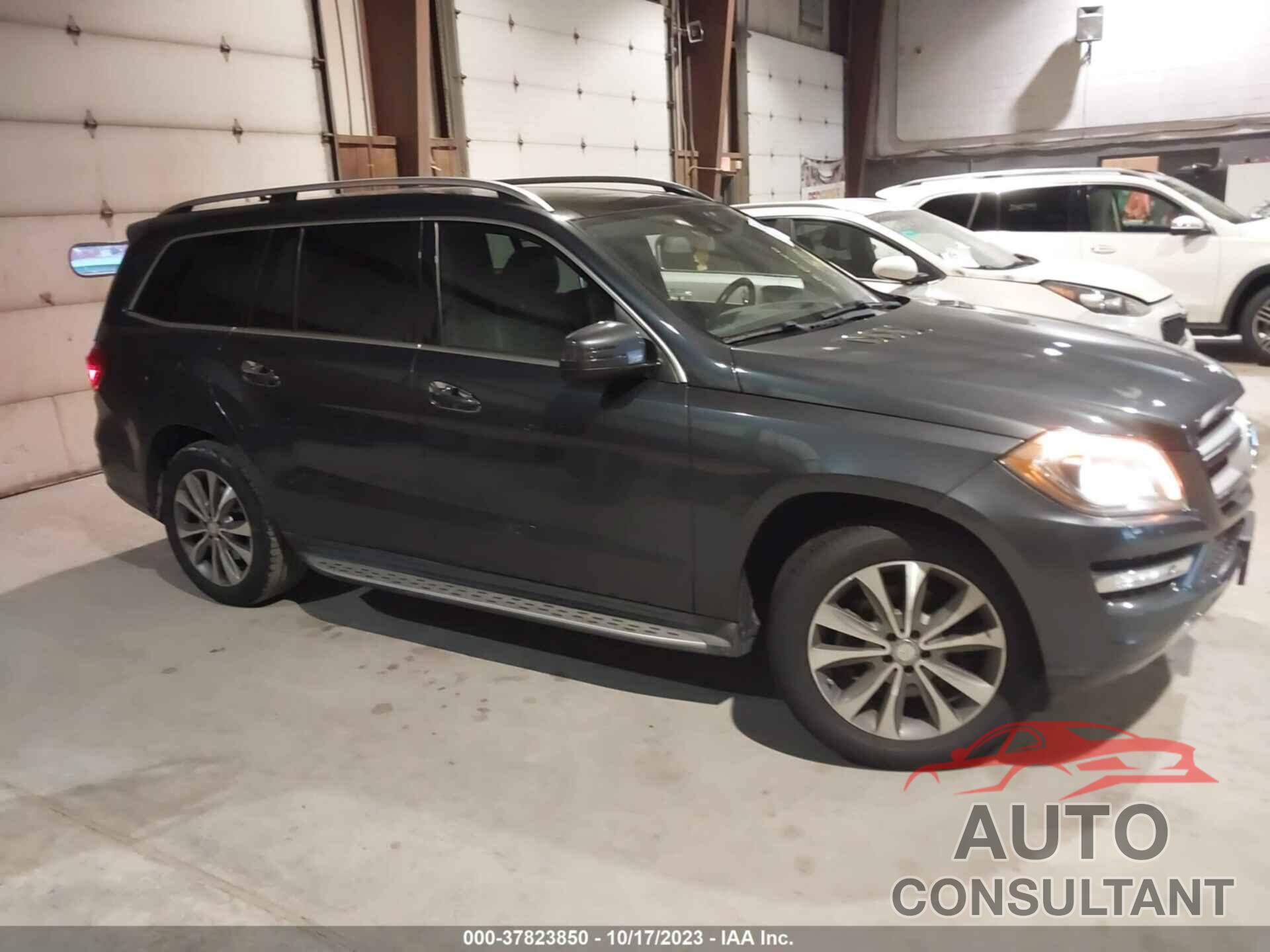 MERCEDES-BENZ GL-CLASS 2015 - 4JGDF6EE7FA574956