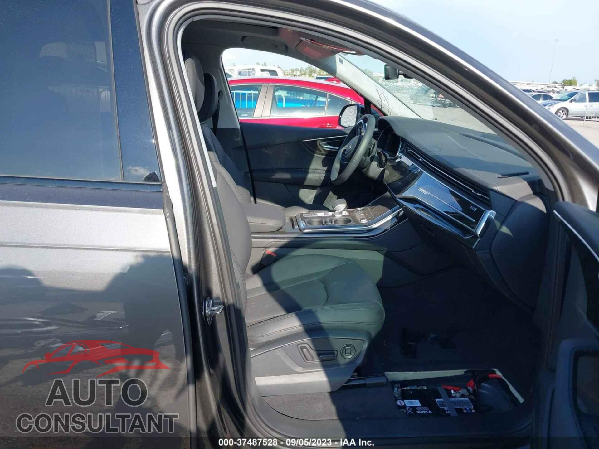 AUDI Q7 2023 - WA1VXBF71PD013595