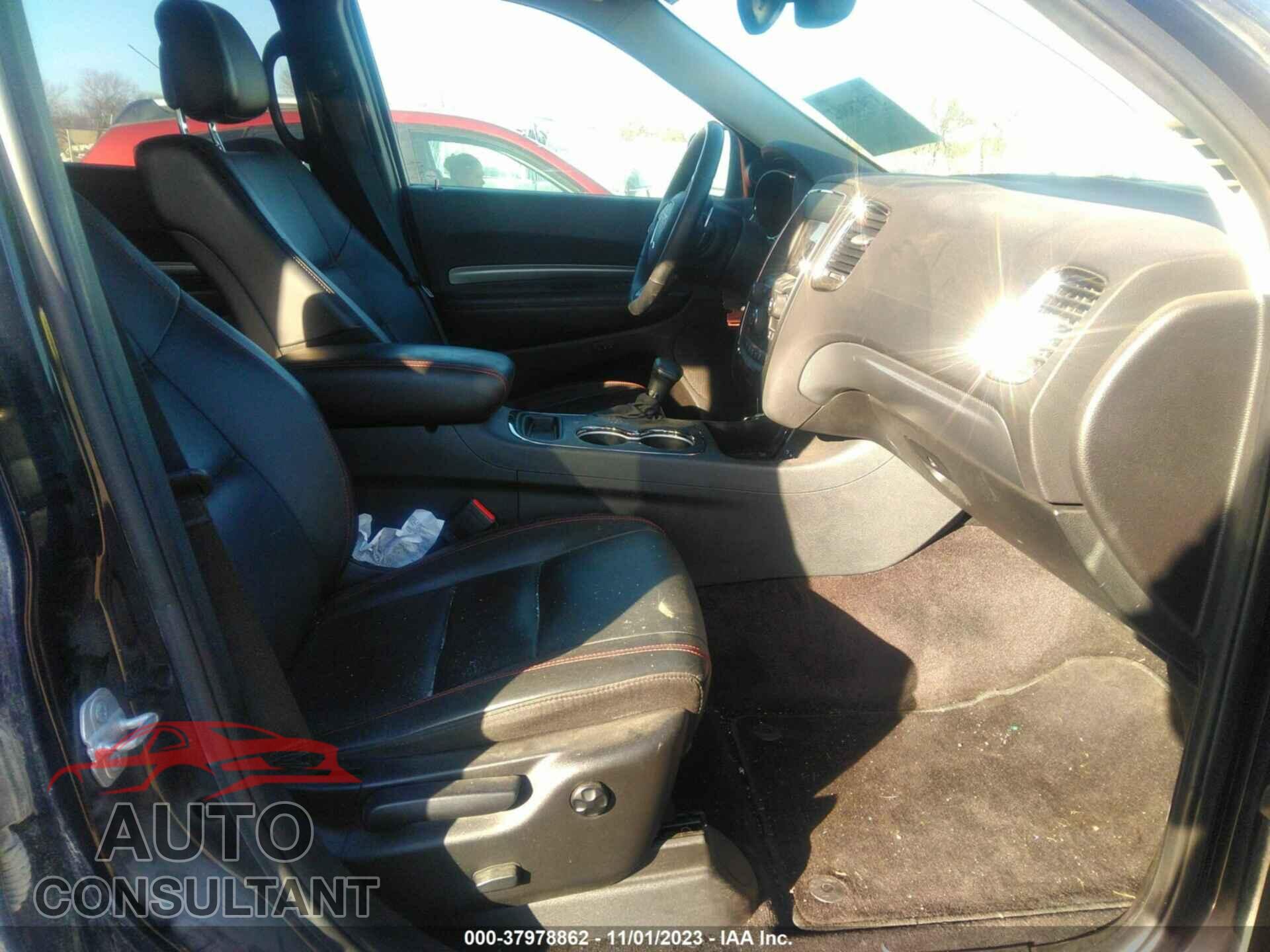 DODGE DURANGO 2018 - 1C4RDJDG1JC160882