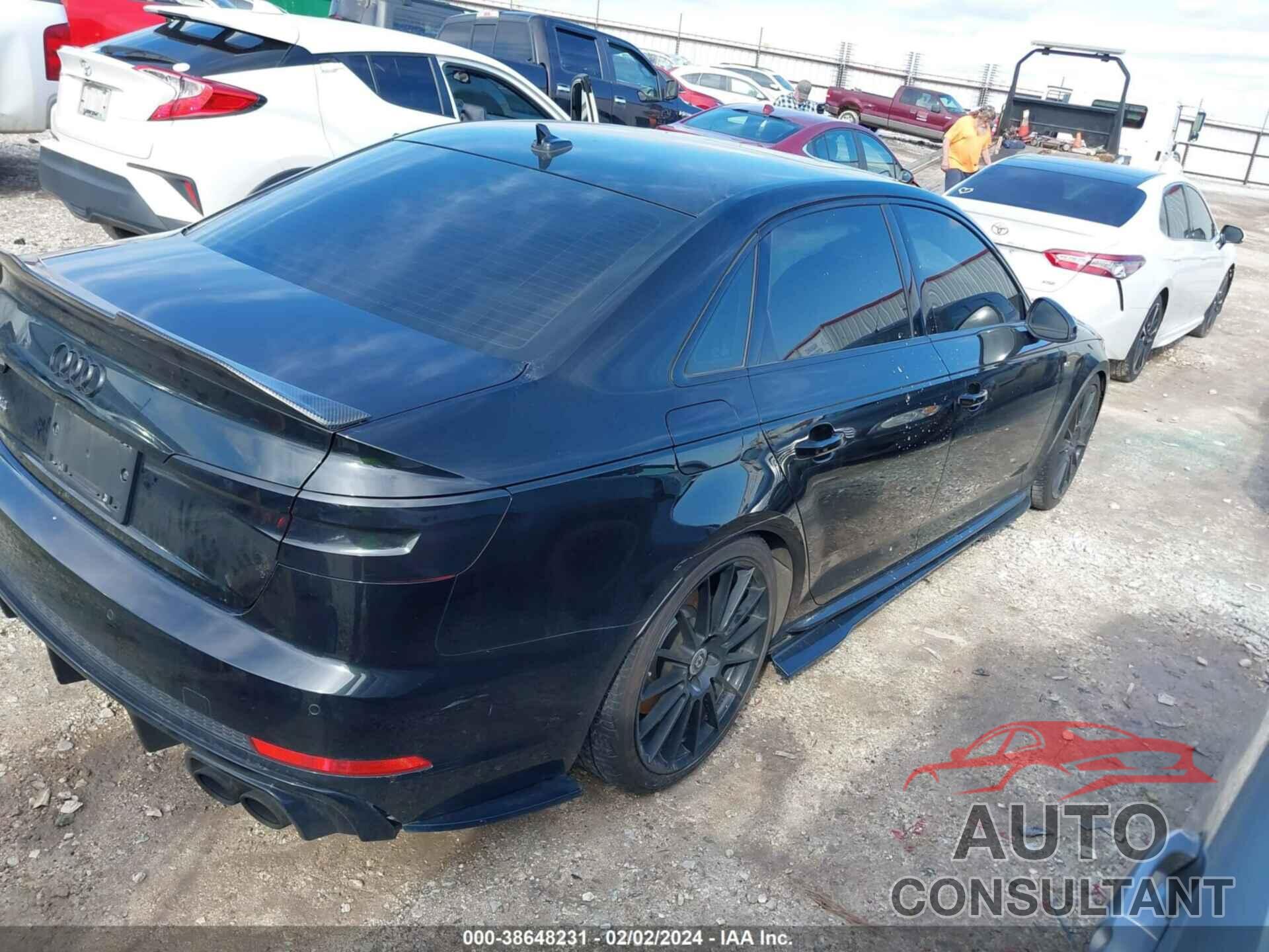 AUDI S4 2018 - WAUB4AF44JA104254