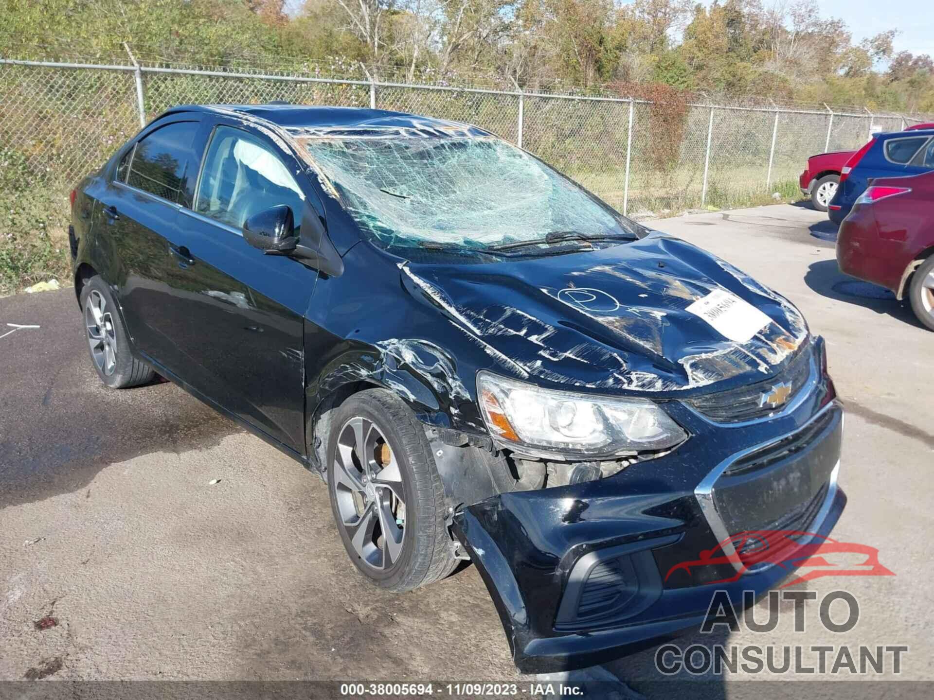 CHEVROLET SONIC 2017 - 1G1JF5SB3H4112805