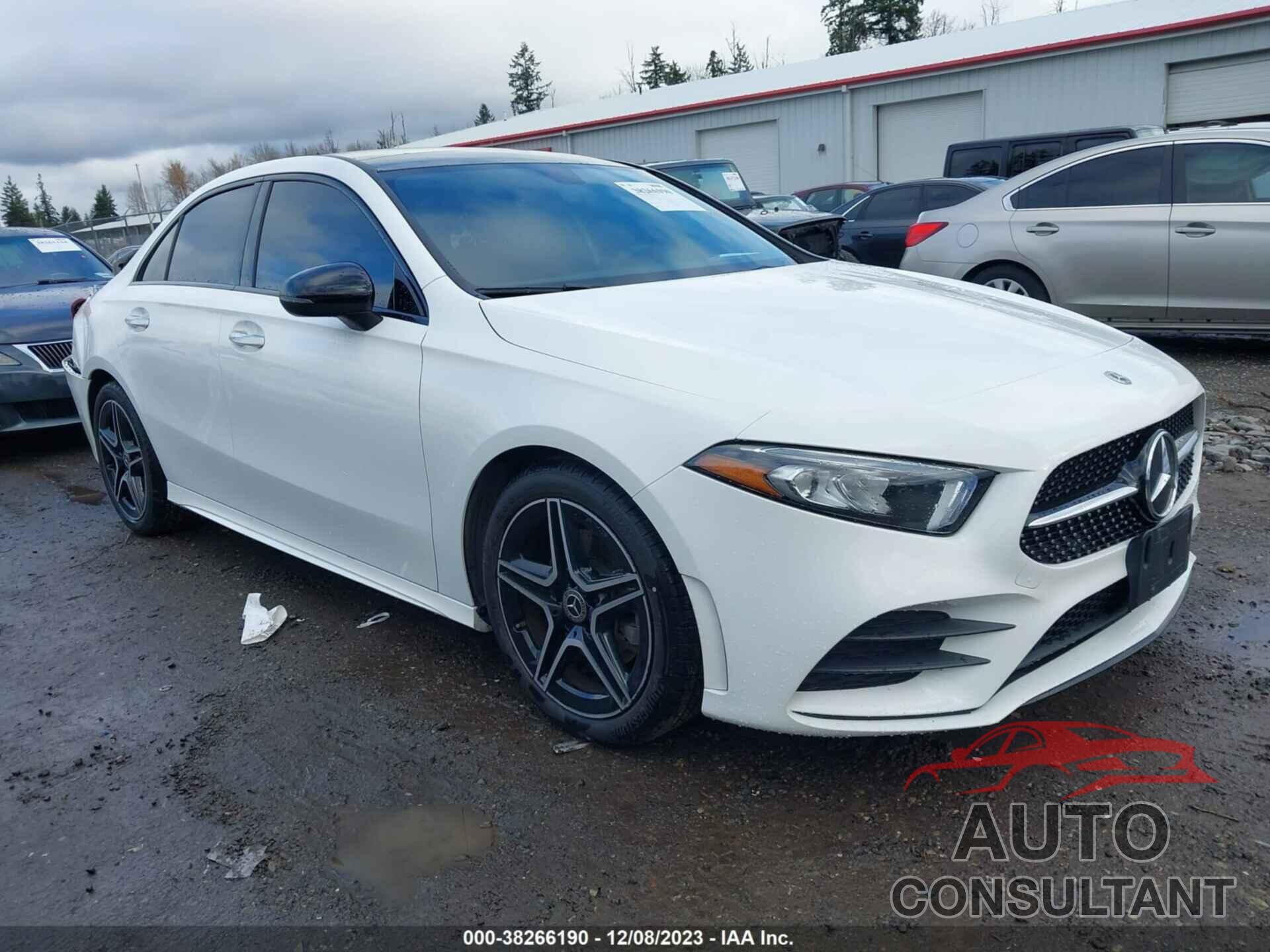 MERCEDES-BENZ A 220 2021 - W1K3G4FB0MJ267704