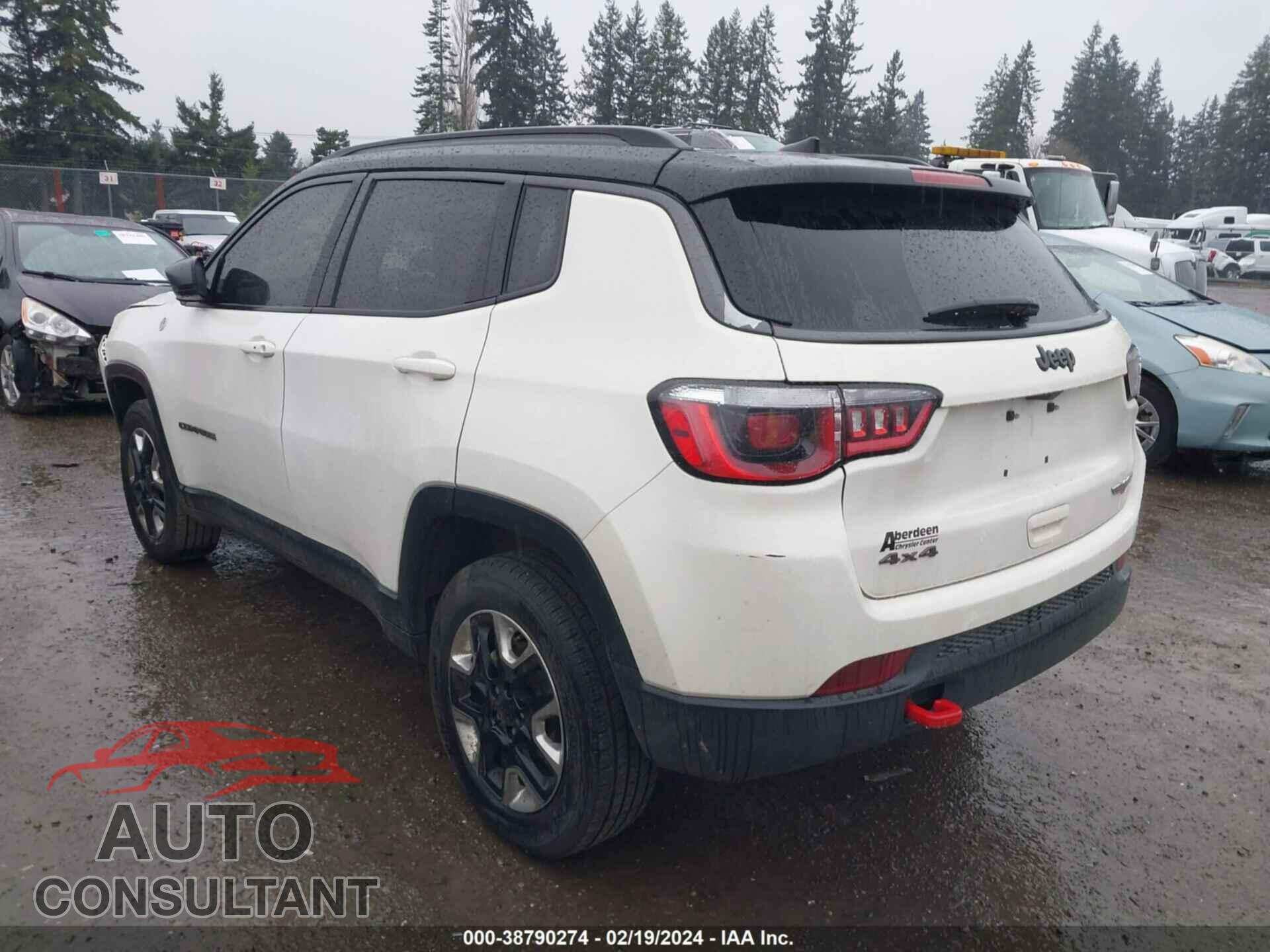 JEEP COMPASS 2018 - 3C4NJDDB2JT210352