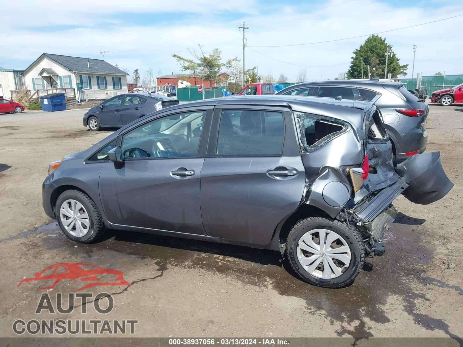NISSAN VERSA NOTE 2017 - 3N1CE2CP3HL371495