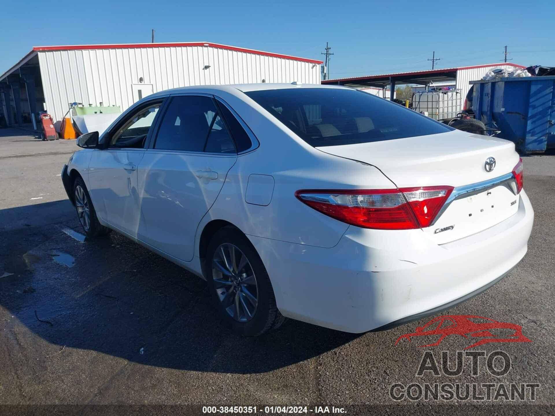 TOYOTA CAMRY 2016 - 4T4BF1FK8GR546877