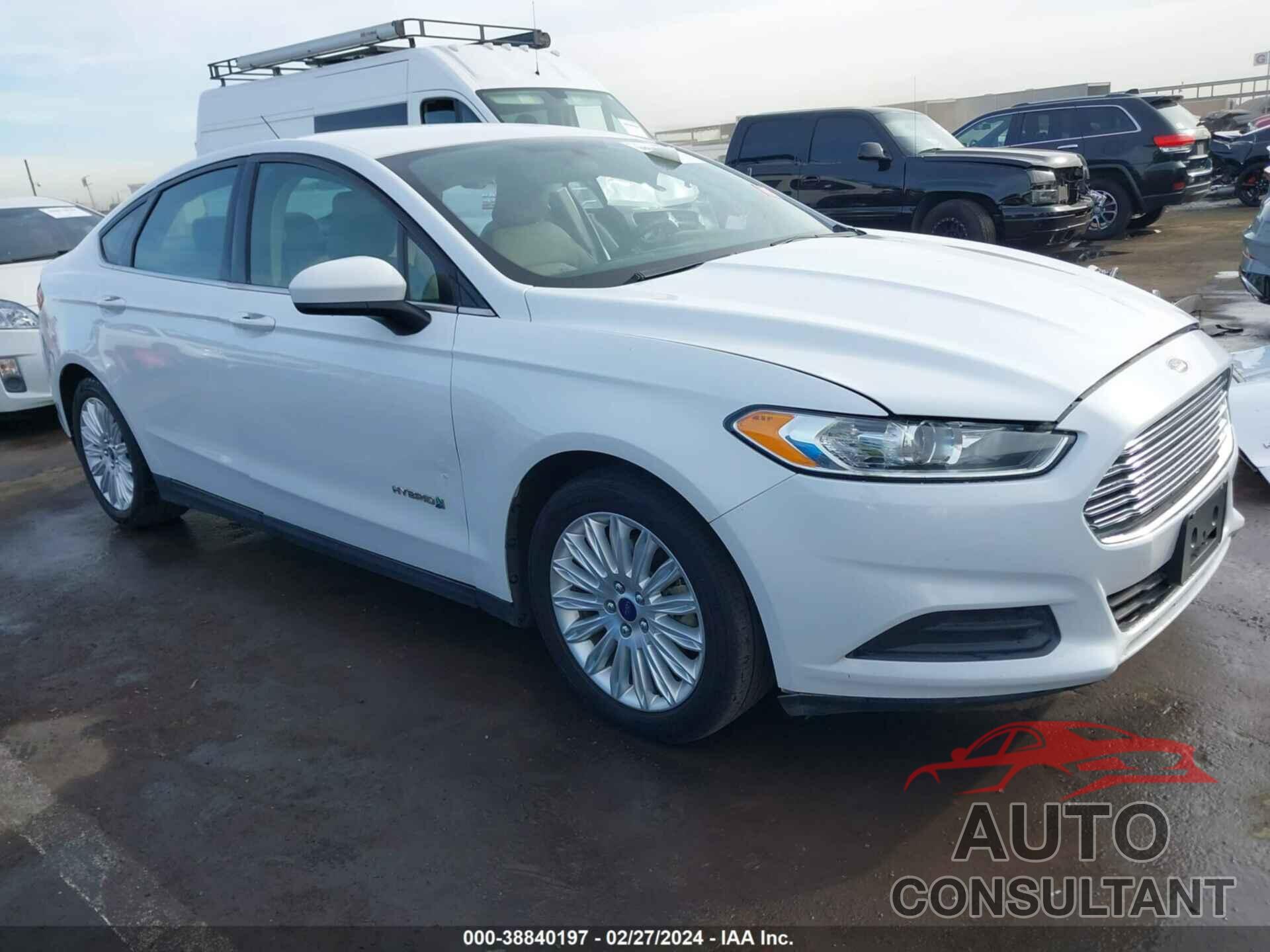 FORD FUSION HYBRID 2016 - 3FA6P0UU2GR208304