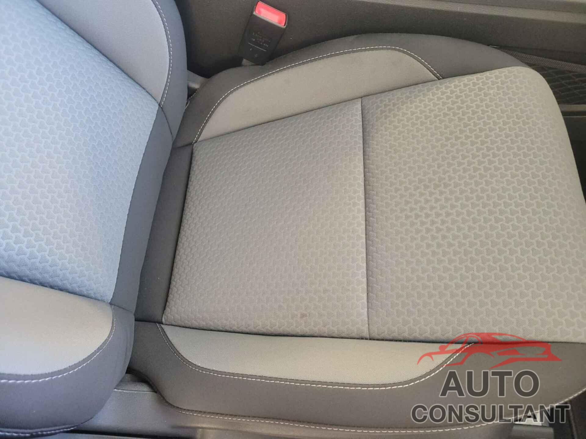 FORD ESCAPE 2019 - 1FMCU9GDXKUC07548