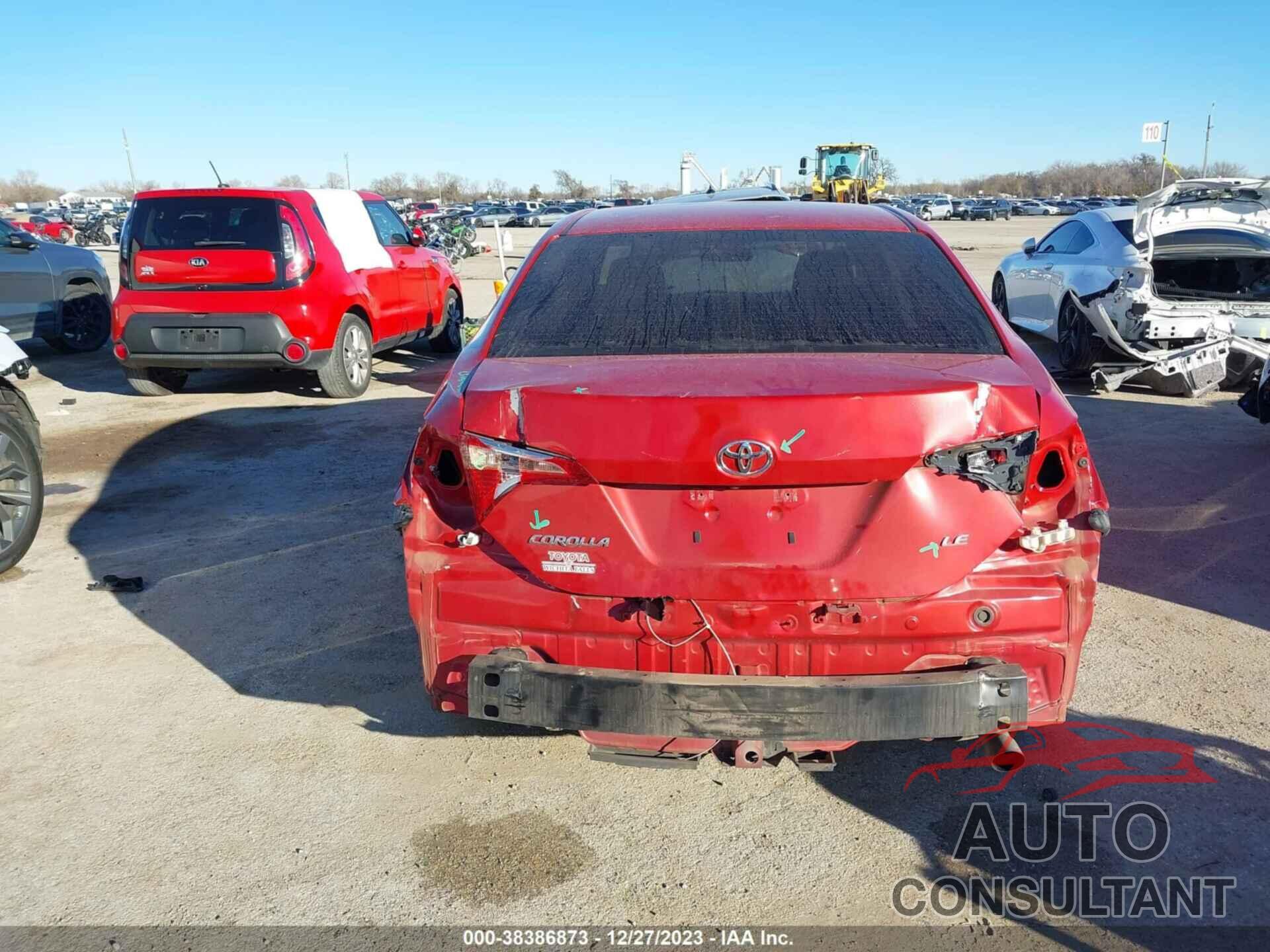 TOYOTA COROLLA 2018 - 5YFBURHE6JP851664