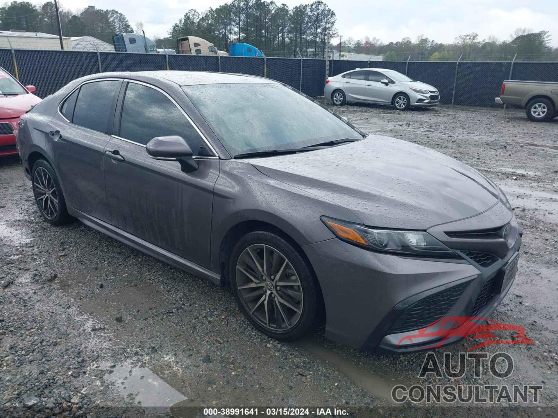 TOYOTA CAMRY 2021 - 4T1T11AK0MU532293