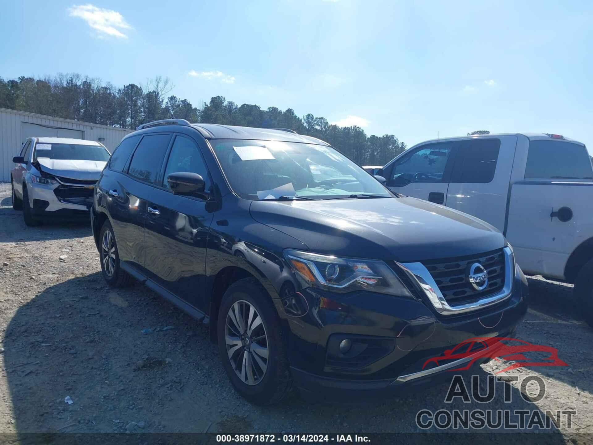 NISSAN PATHFINDER 2017 - 5N1DR2MN5HC605632