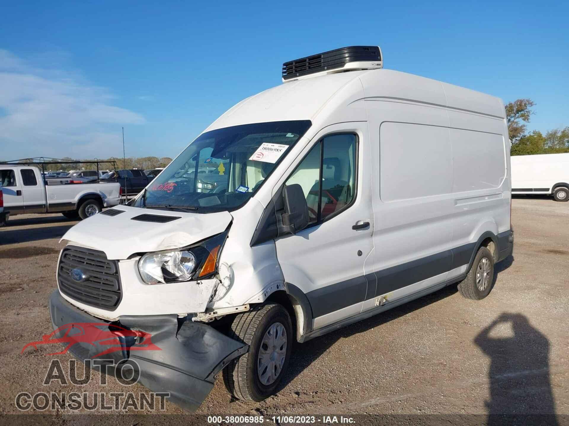 FORD TRANSIT 2017 - 1FTYR2XM1HKB06843