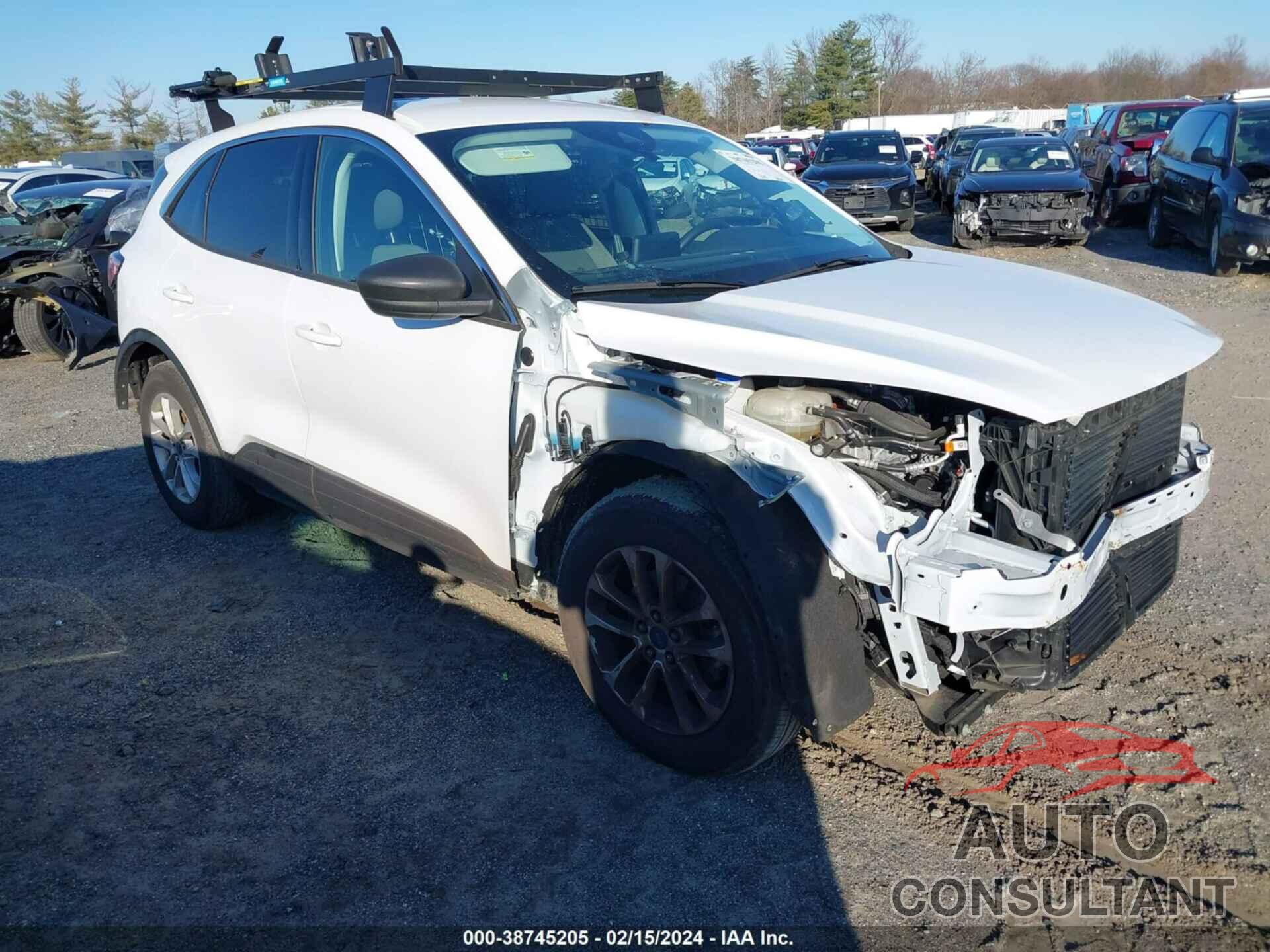 FORD ESCAPE 2022 - 1FMCU0G69NUA64108