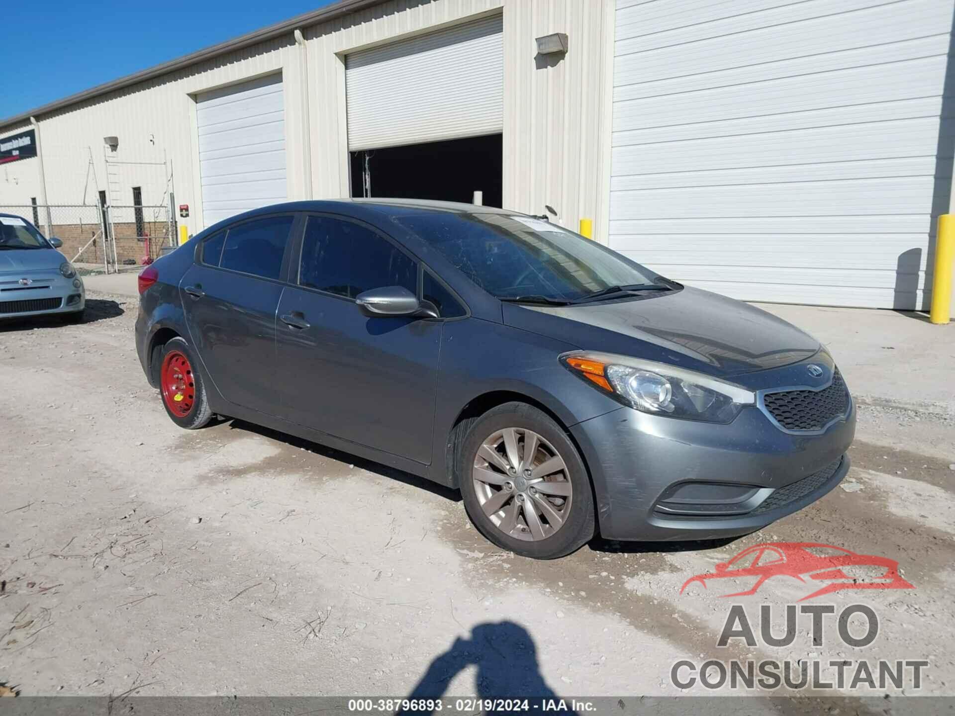 KIA FORTE 2016 - KNAFX4A65G5574166