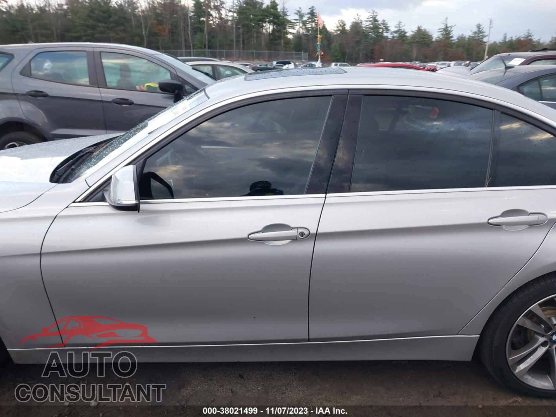 BMW 330I 2017 - WBA8D9G54HNT91128