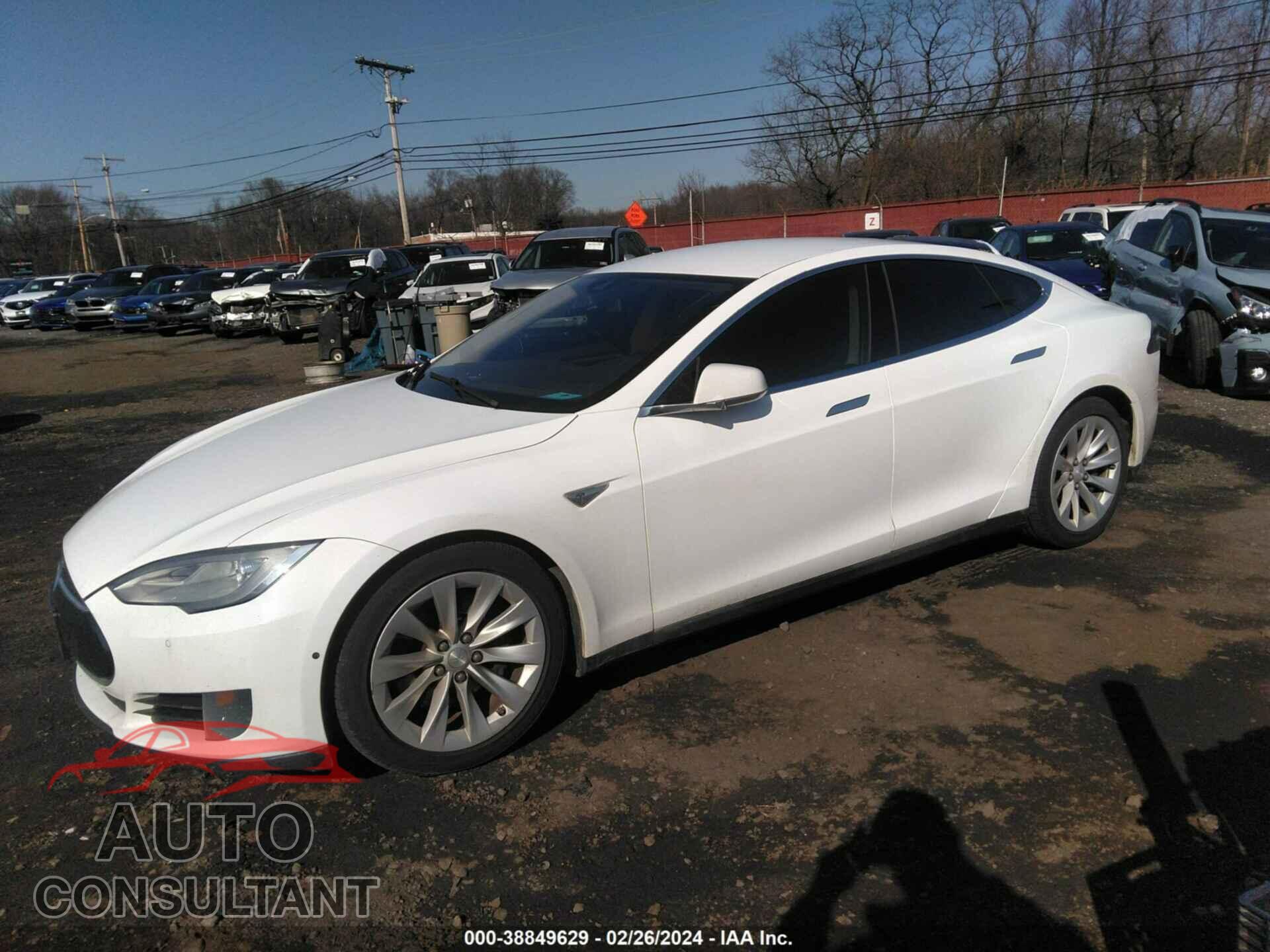TESLA MODEL S 2016 - 5YJSA1E27GF133159