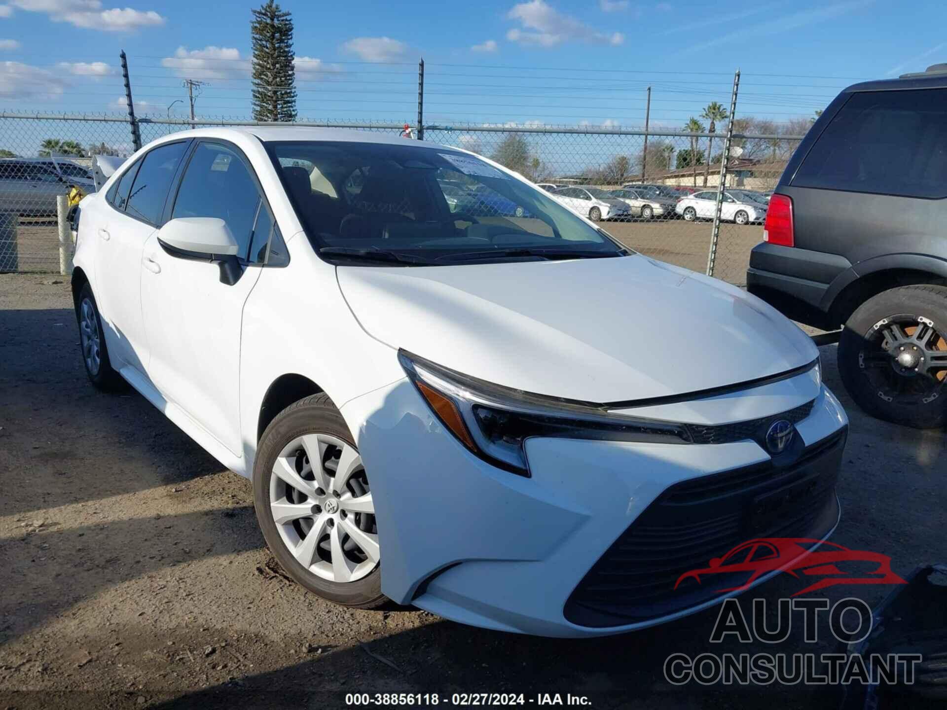 TOYOTA COROLLA 2023 - JTDBCMFE2PJ010821