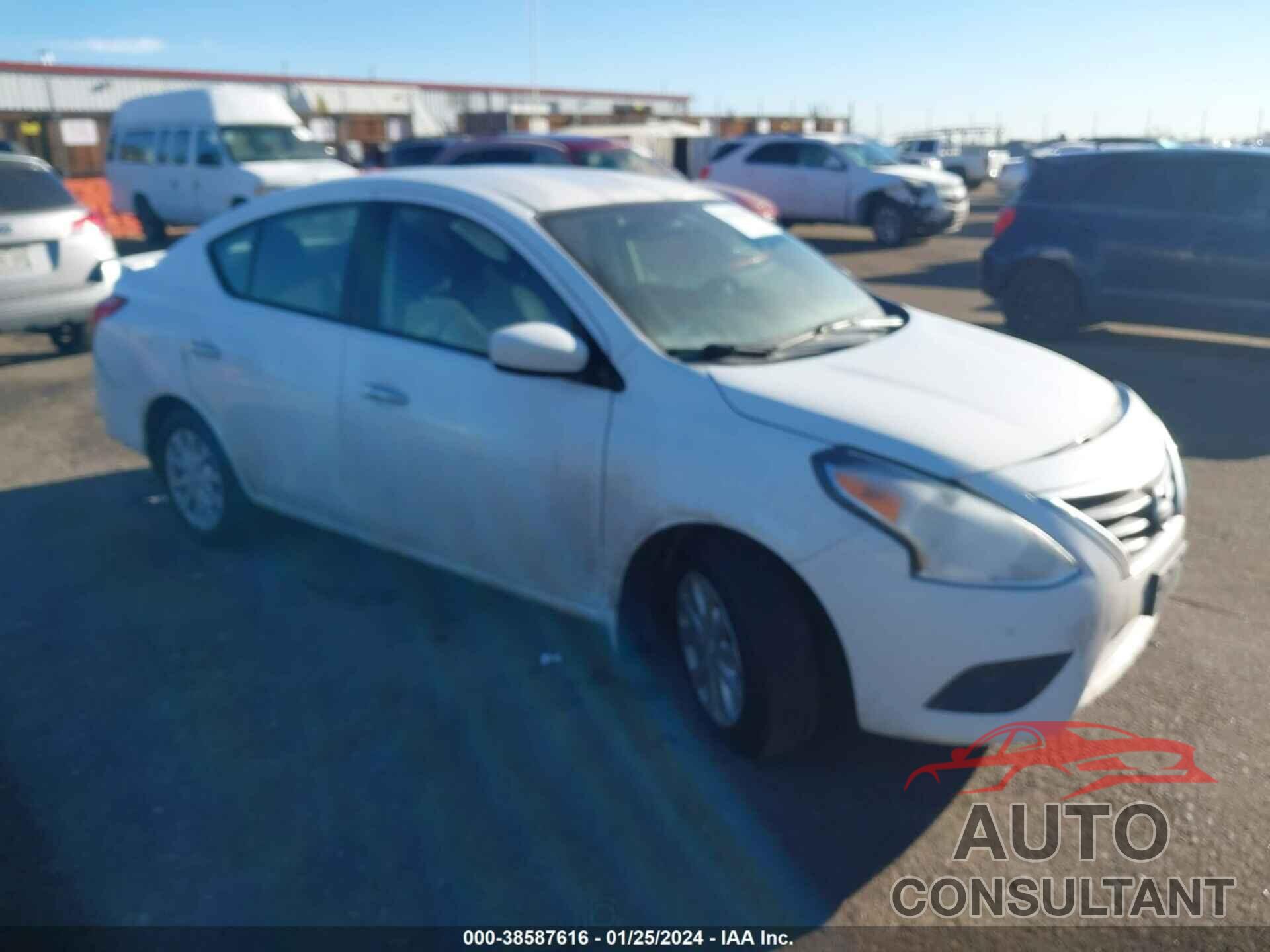 NISSAN VERSA 2017 - 3N1CN7AP9HK468853