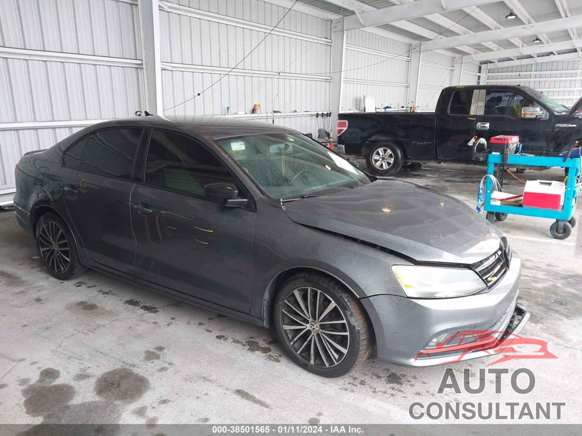 VOLKSWAGEN JETTA 2016 - 3VWD17AJ0GM301452