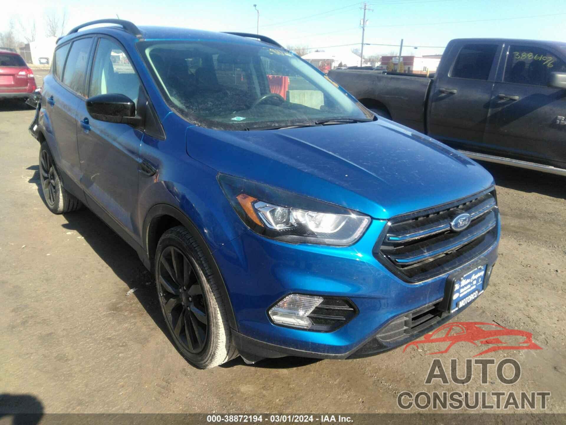 FORD ESCAPE 2018 - 1FMCU9GD6JUA80800