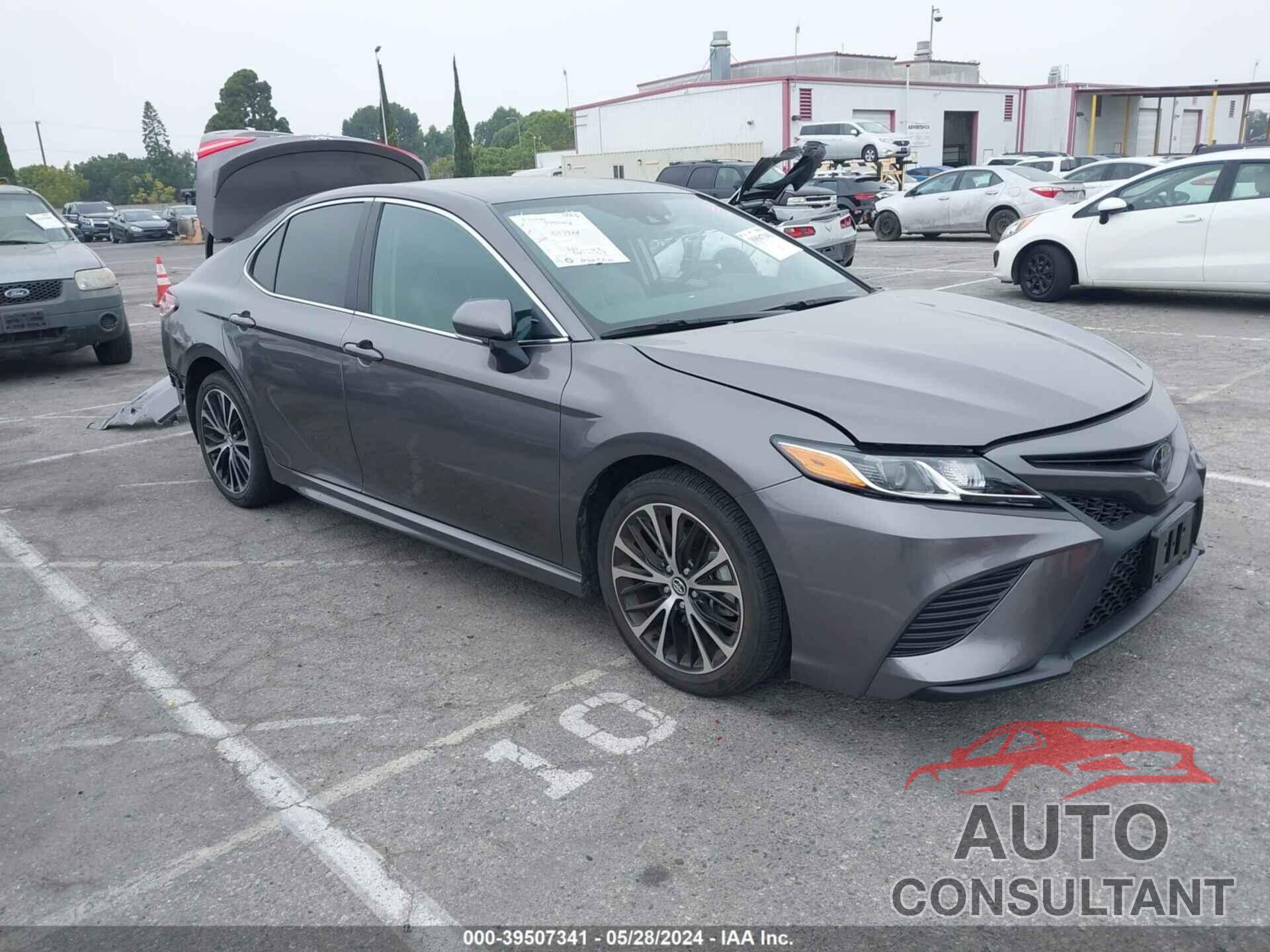 TOYOTA CAMRY 2020 - 4T1M11AK5LU880044