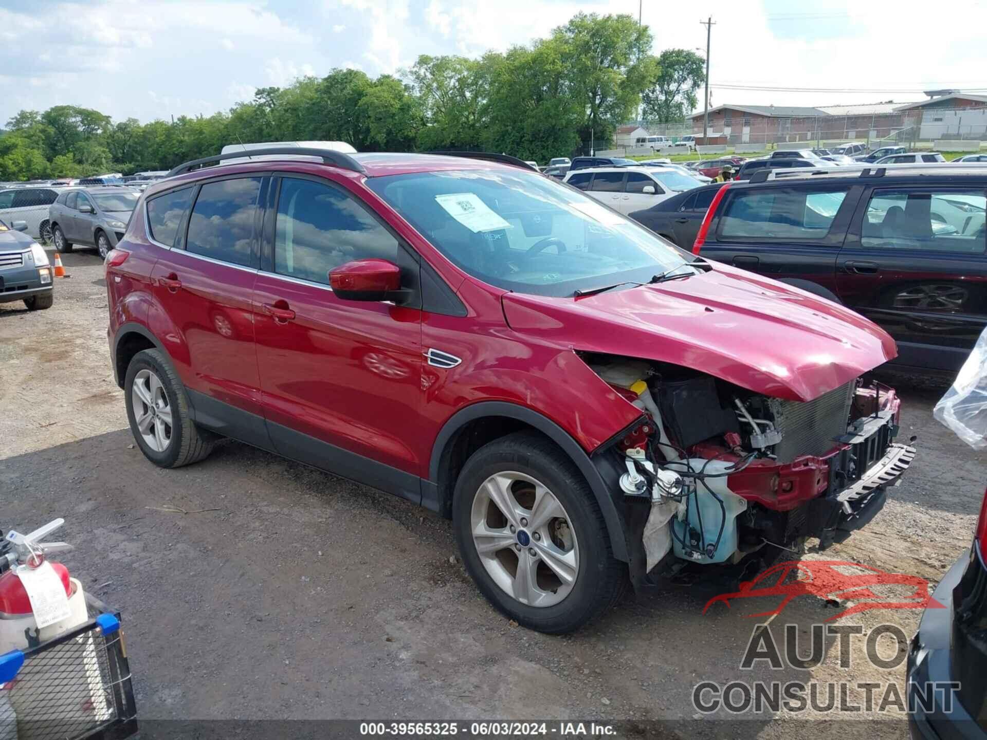 FORD ESCAPE 2016 - 1FMCU0GX1GUC64704